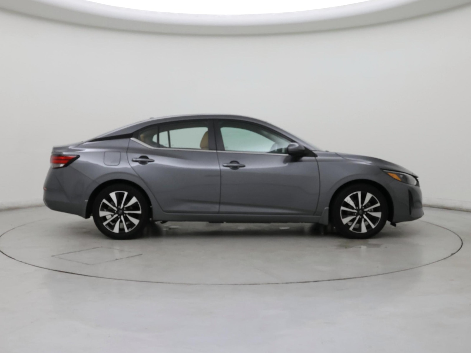 2024 Nissan Sentra SV - Photo 8