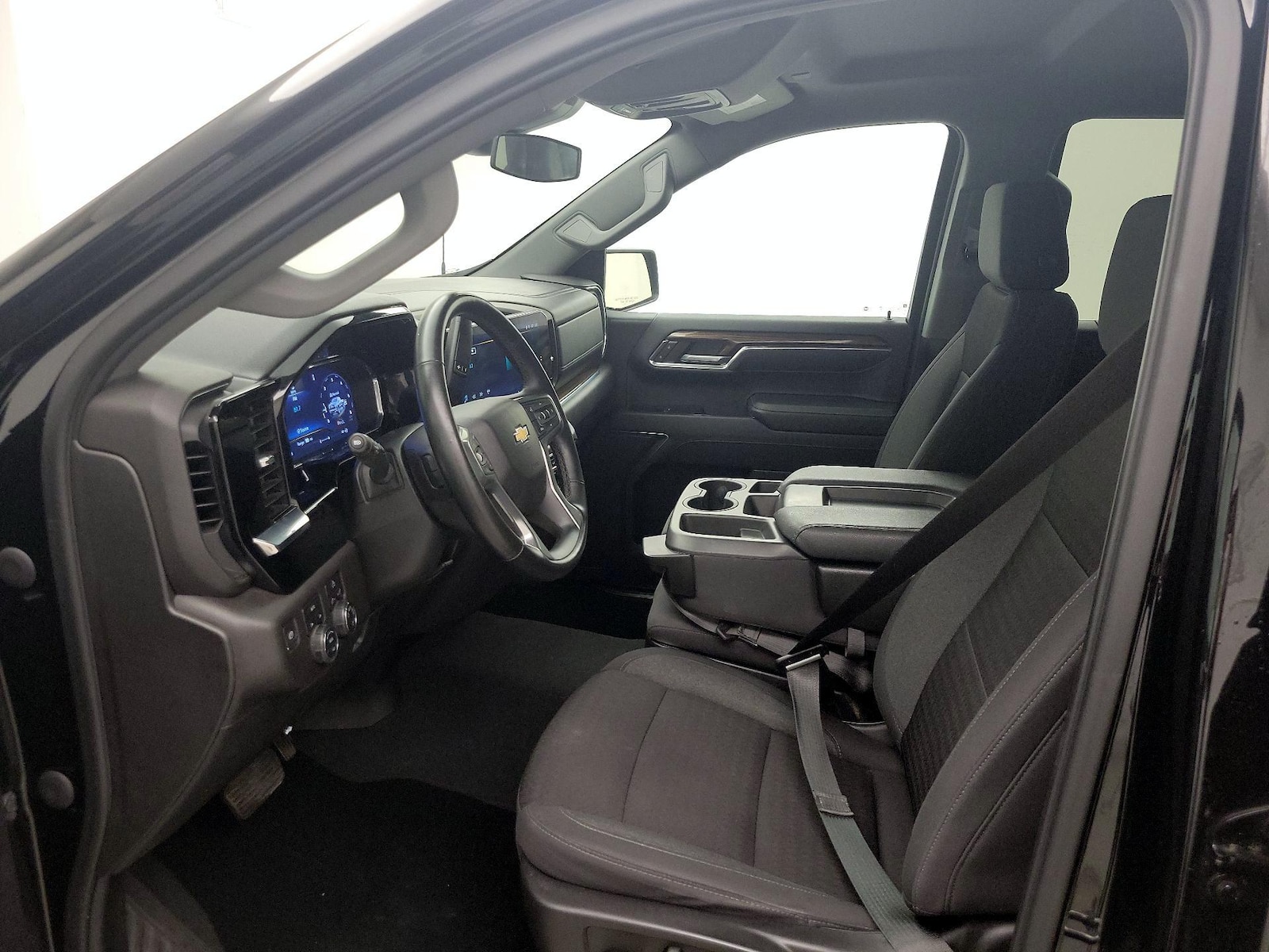 2023 Chevrolet Silverado 1500 LT - Photo 12