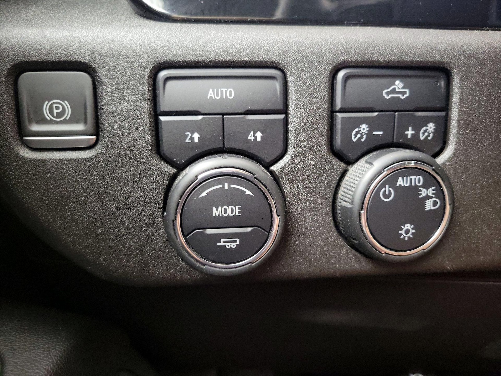 2023 Chevrolet Silverado 1500 LT - Photo 14