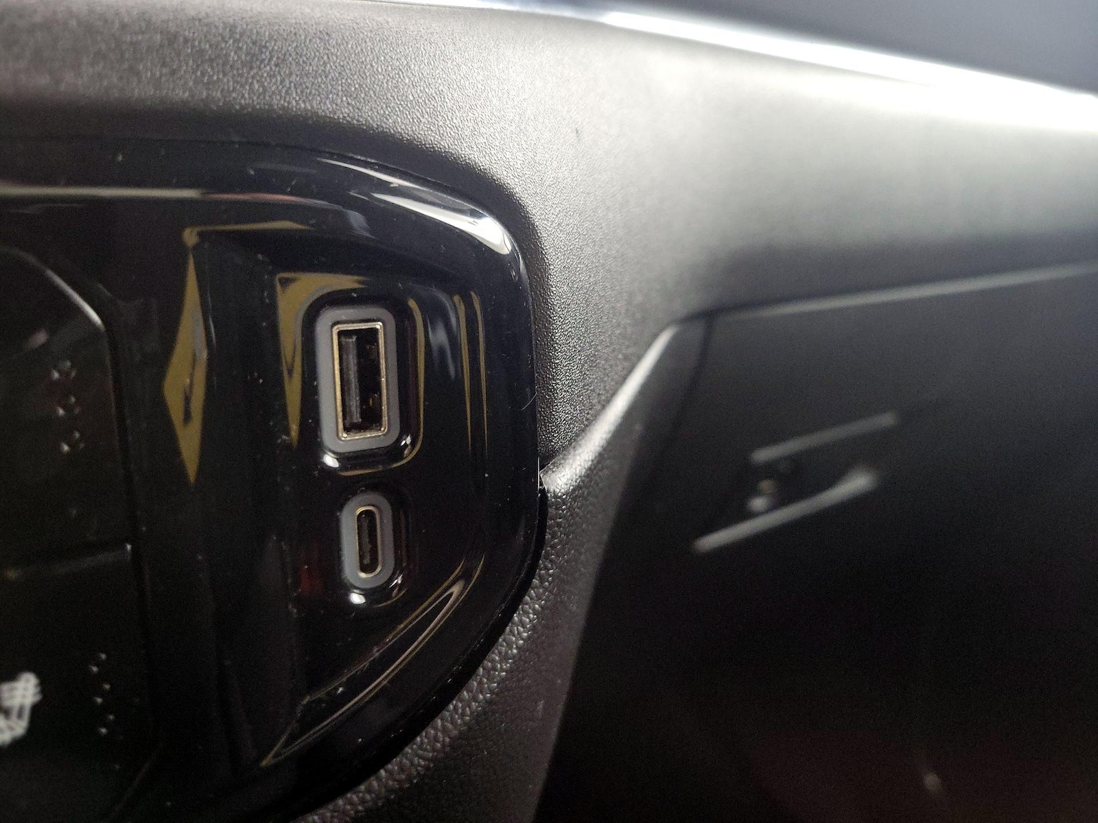 2023 Chevrolet Silverado 1500 LT - Photo 19