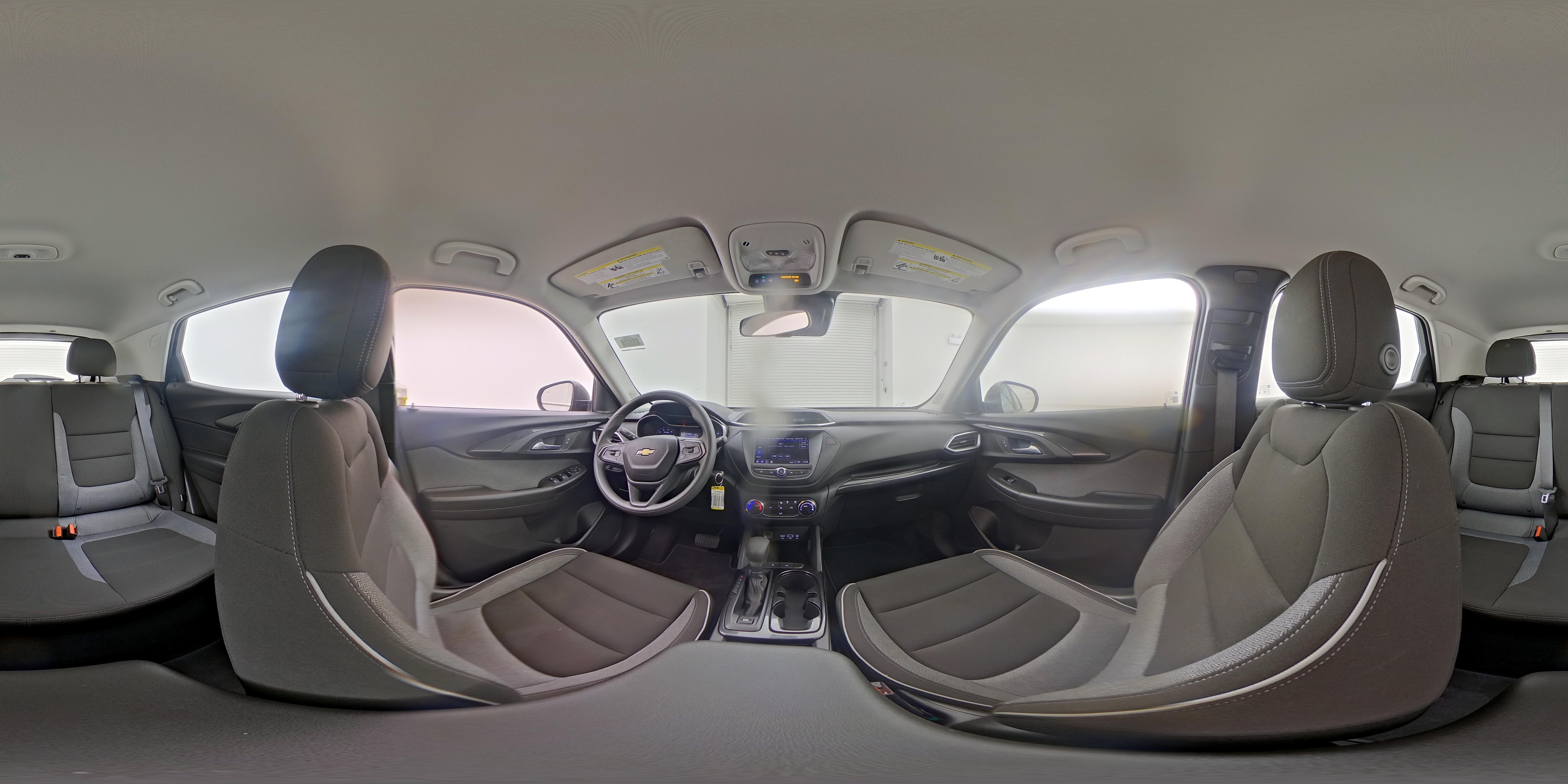 2021 Chevrolet Trailblazer LS - Photo 25