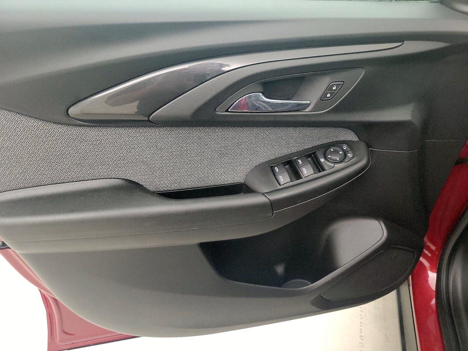 2021 Chevrolet Trailblazer LS - Photo 13