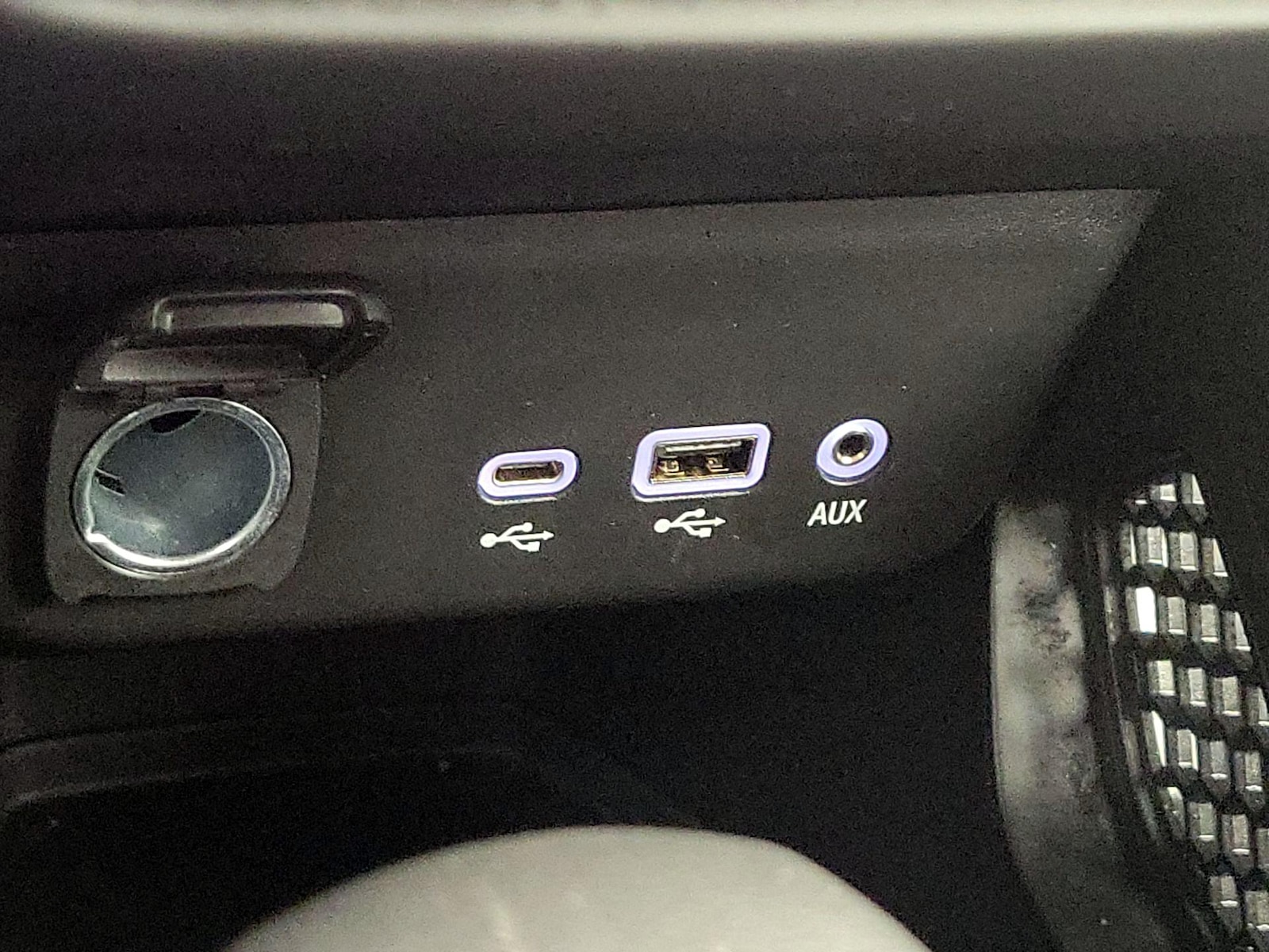 2021 Chevrolet Trailblazer LS - Photo 19