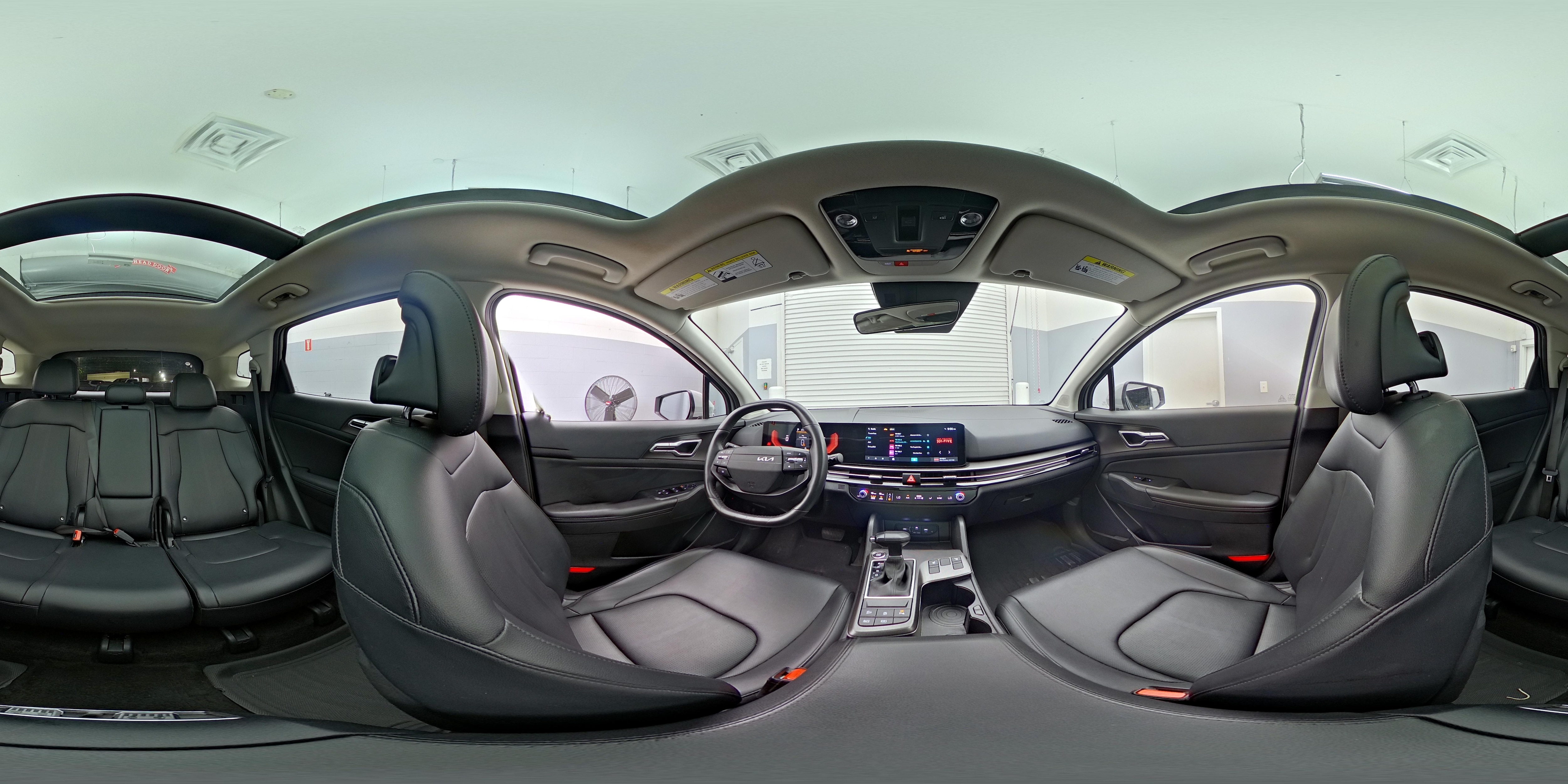 2026 Kia Sportage EX - Photo 25