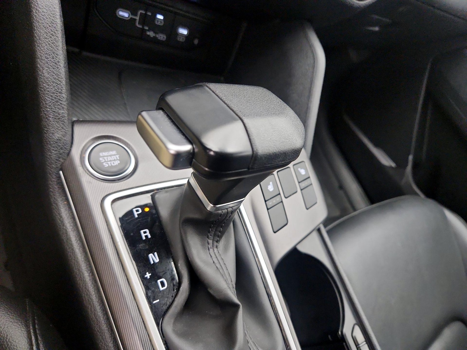 2026 Kia Sportage EX - Photo 18