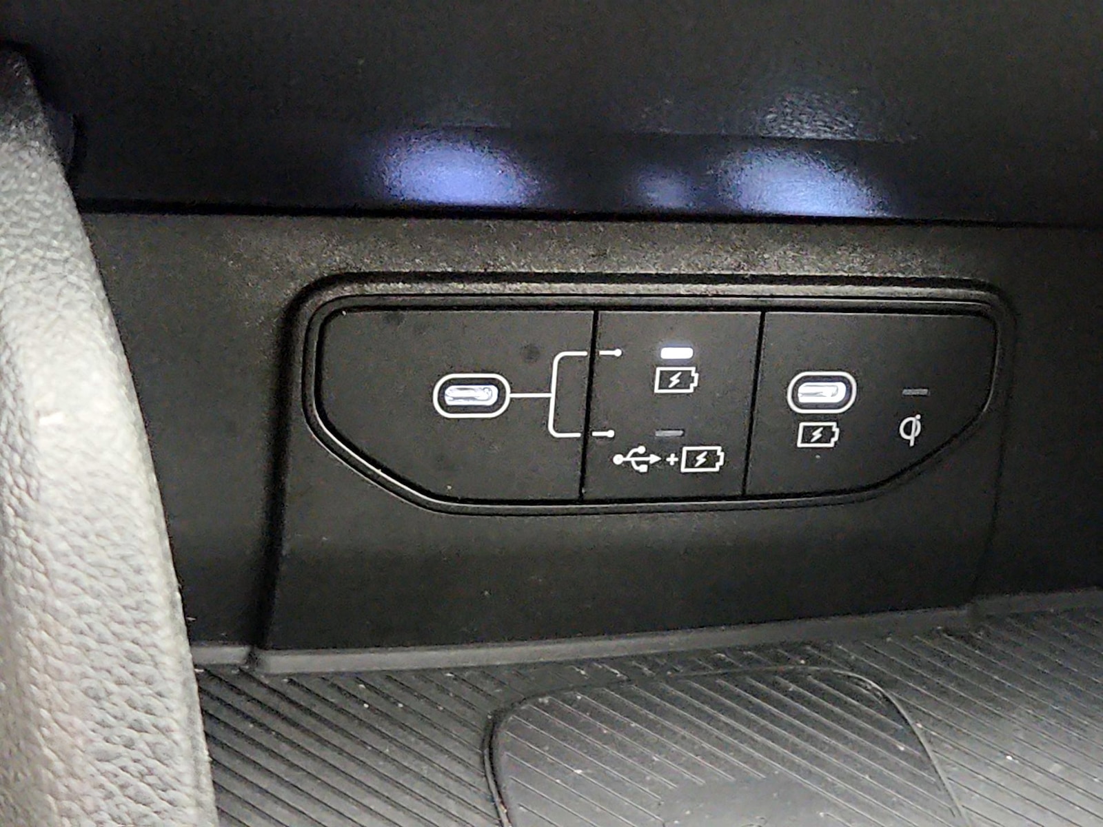 2026 Kia Sportage EX - Photo 19