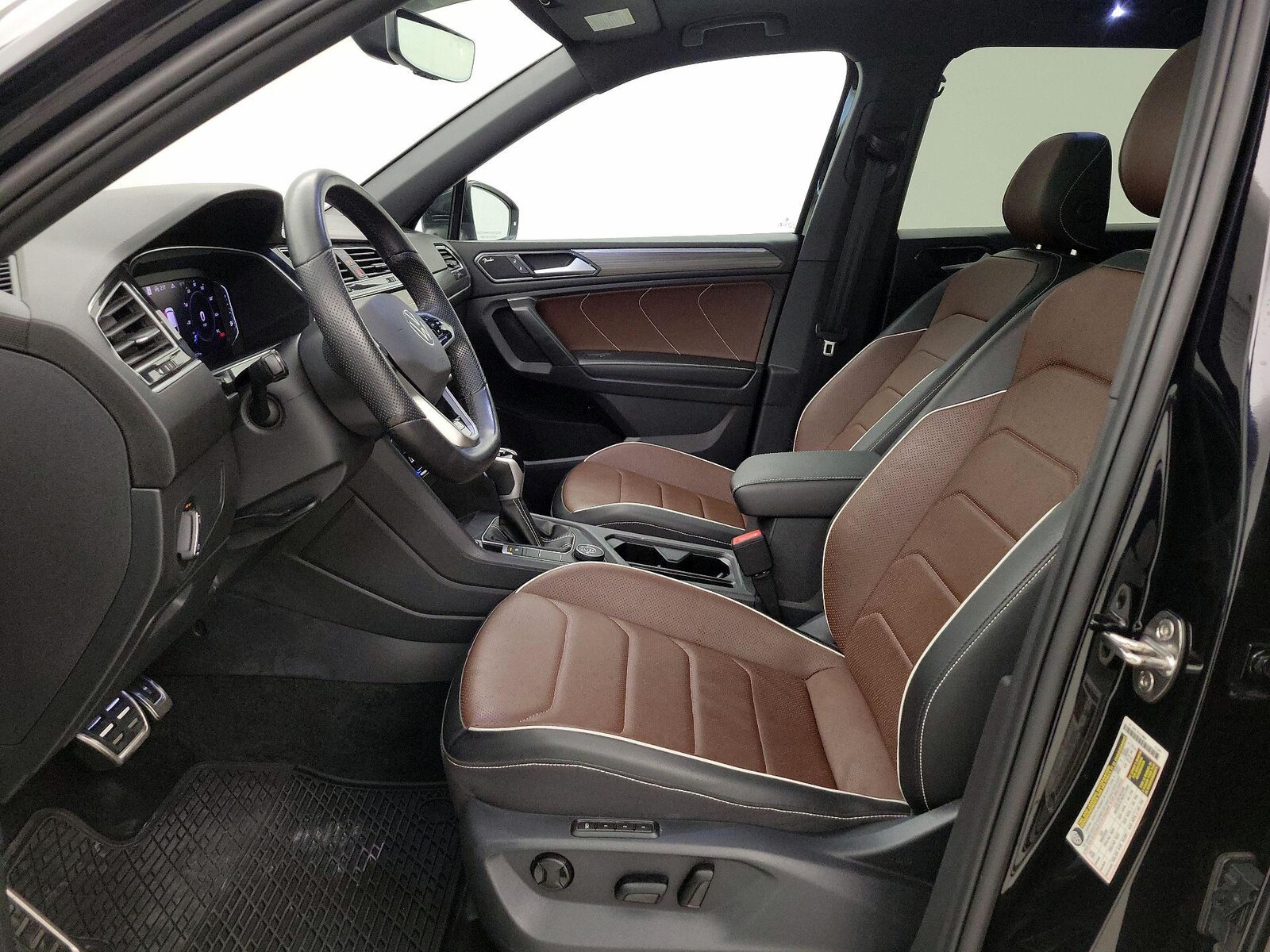 Leather Seats & Side Airbags