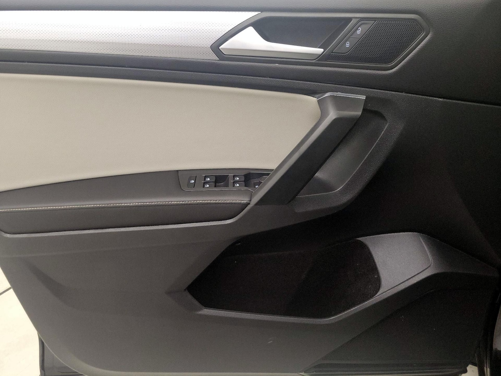2023 Volkswagen Tiguan S - Photo 13