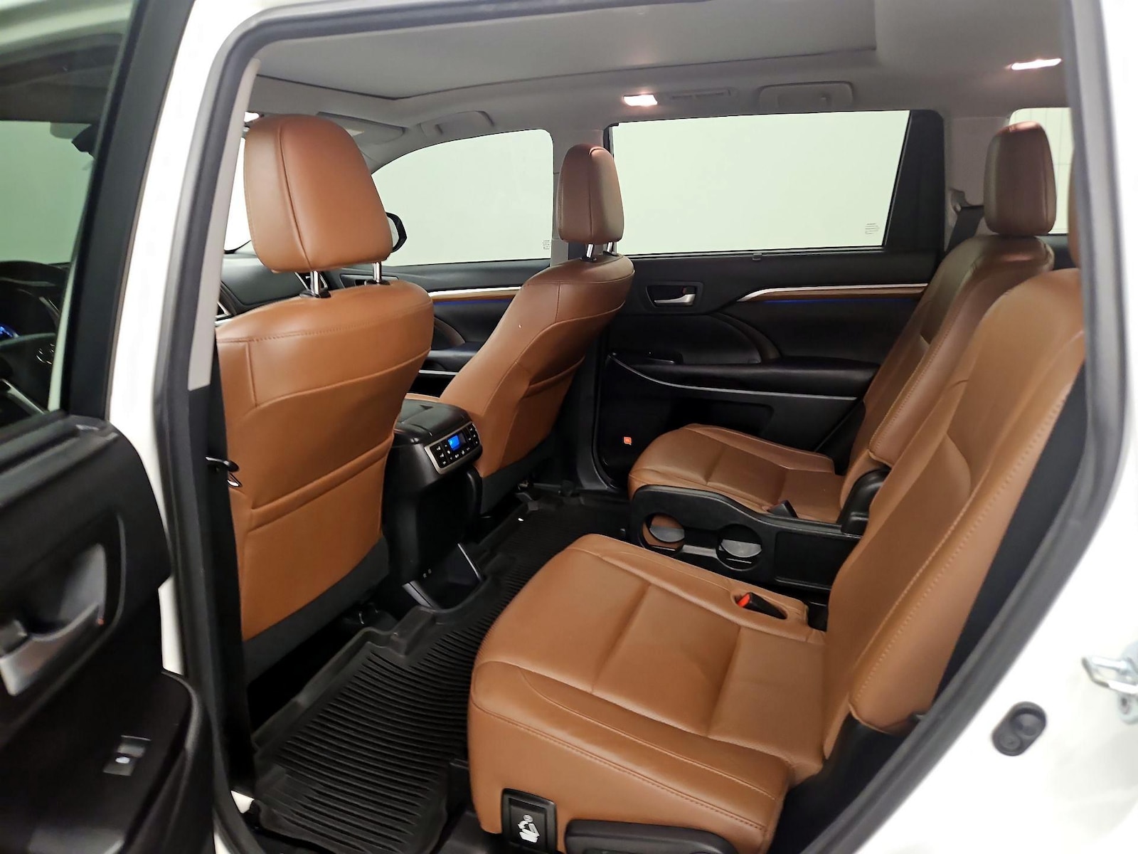 Rear Air Conditioning