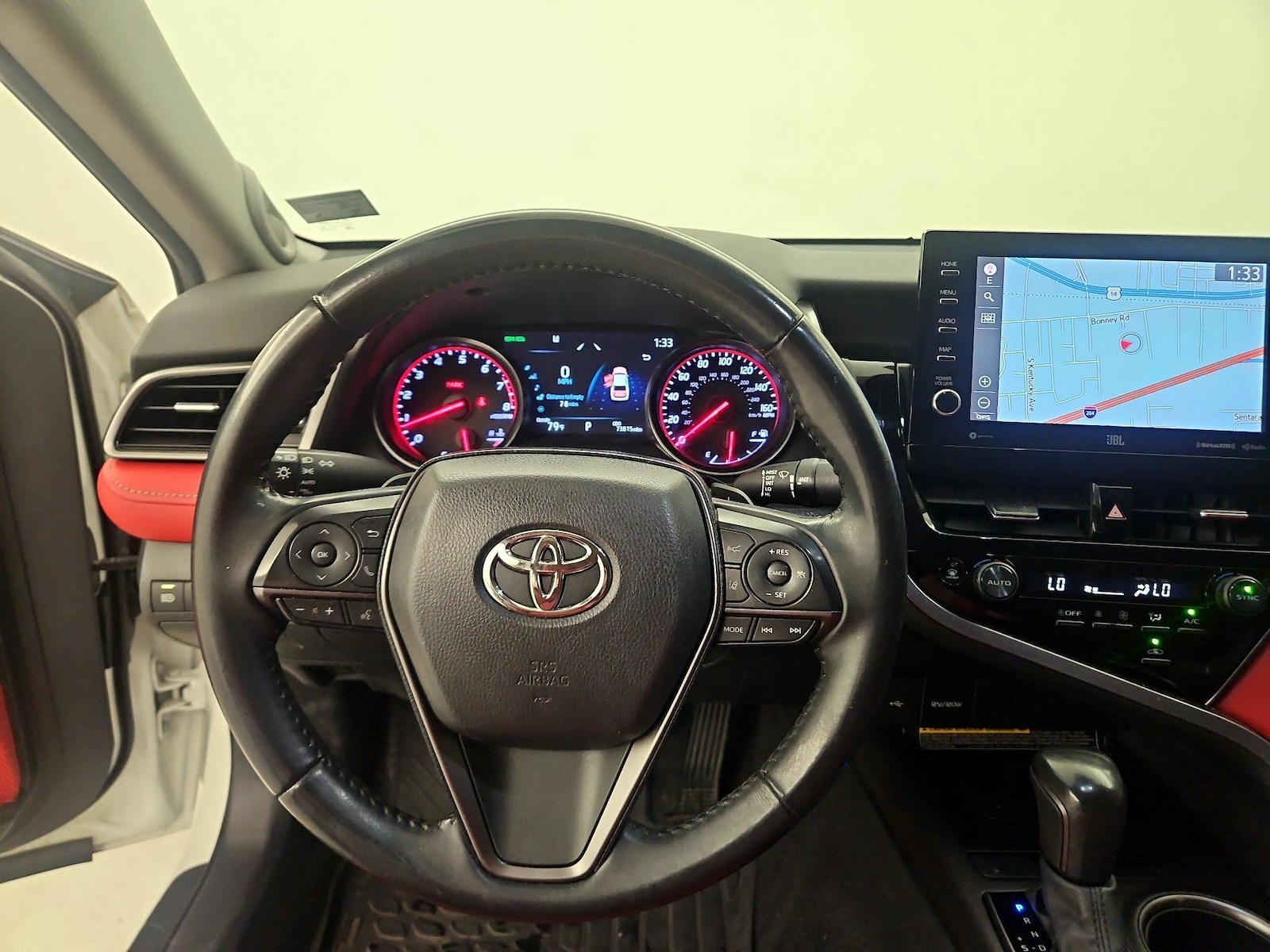 2021 Toyota Camry XSE - Photo 11
