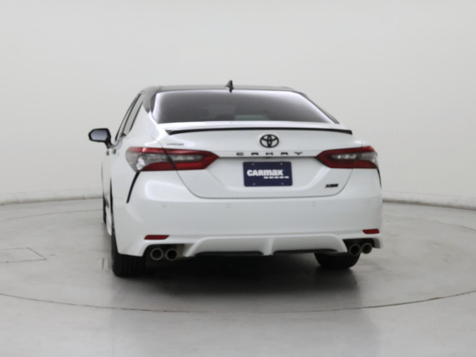 2021 Toyota Camry XSE - Photo 7