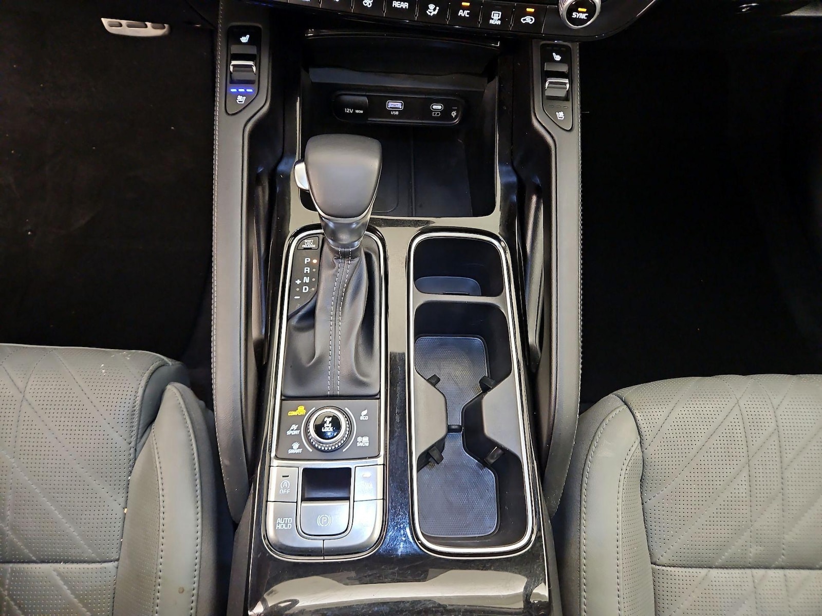 2024 Kia Telluride SX Prestige X-Line - Photo 19