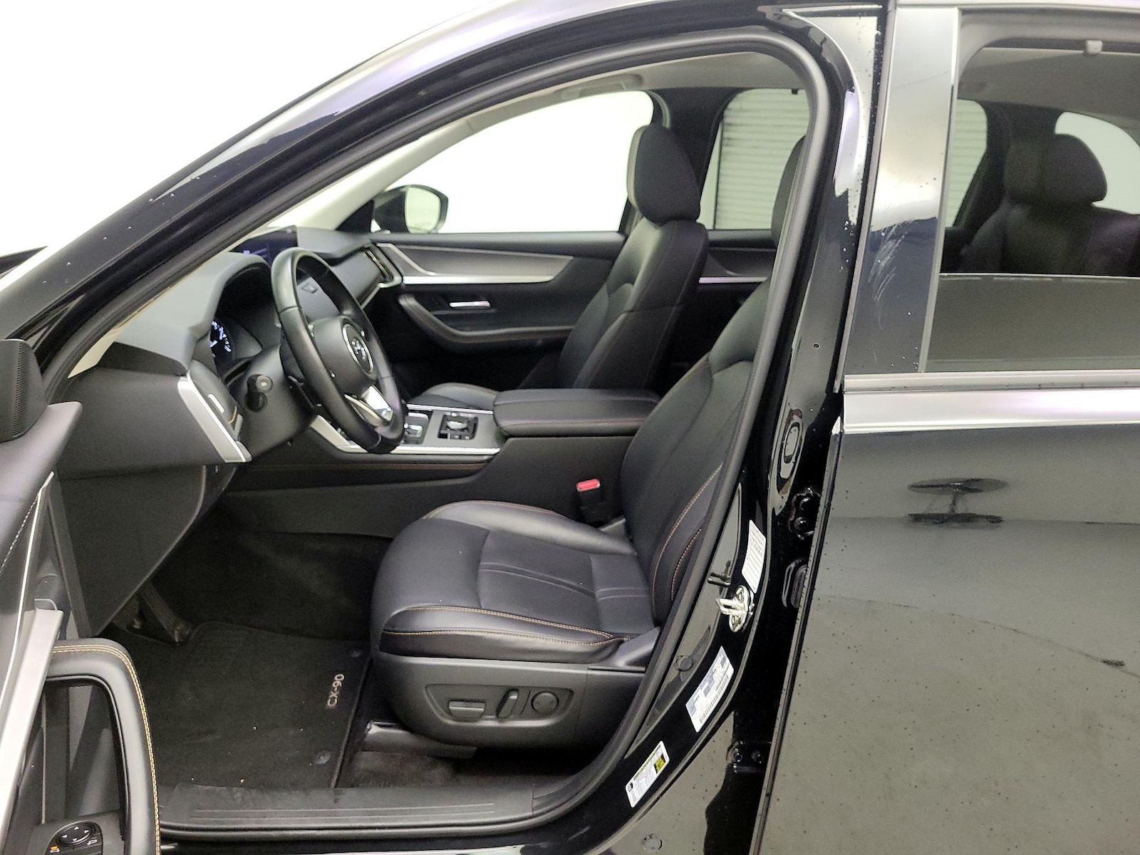 2025 Mazda CX-90 Preferred Package - Photo 12