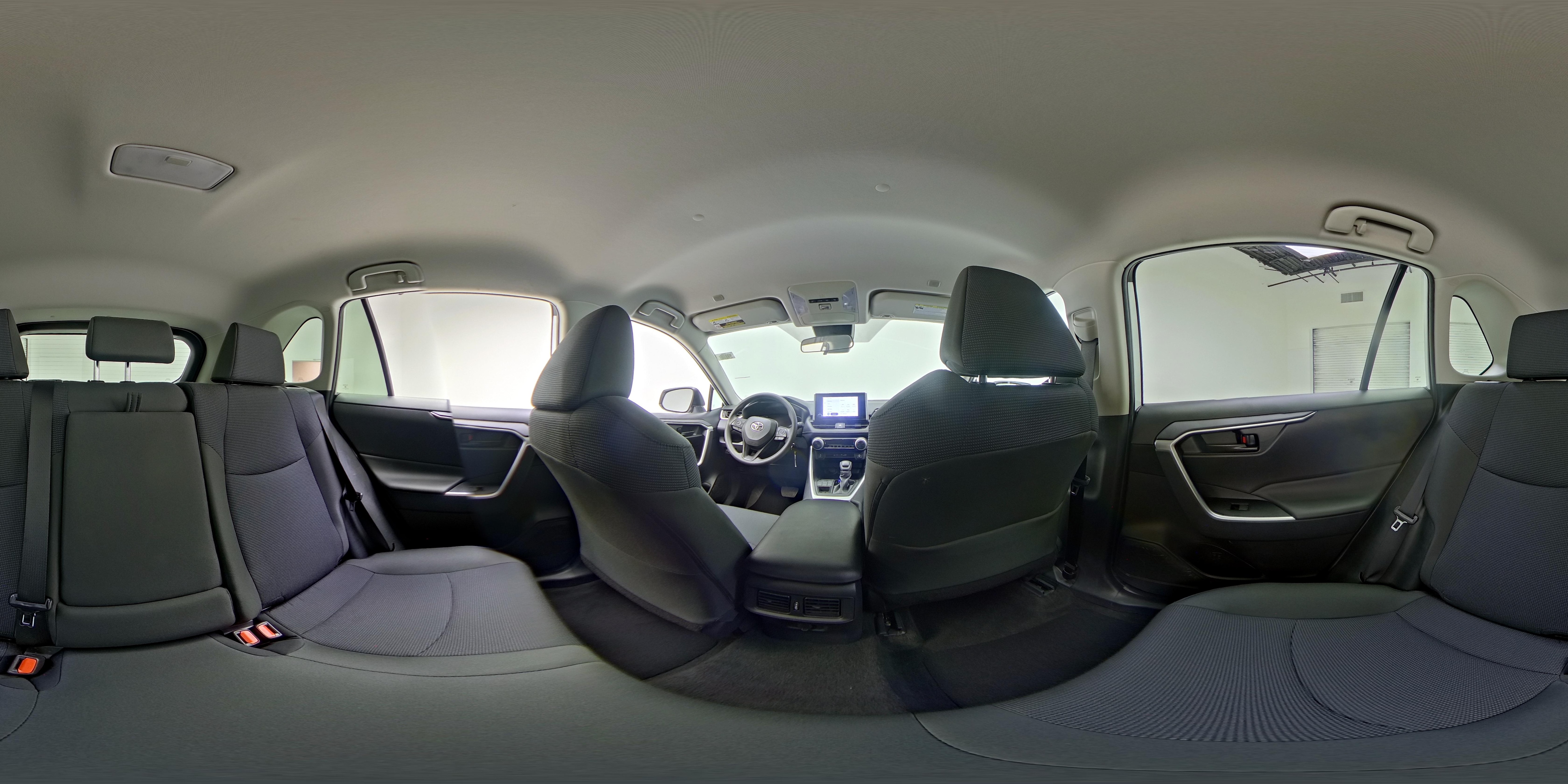 2025 Toyota RAV4 LE - Photo 24
