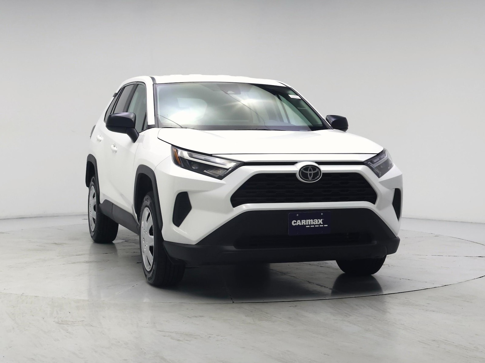 2025 Toyota RAV4 LE - Photo 6