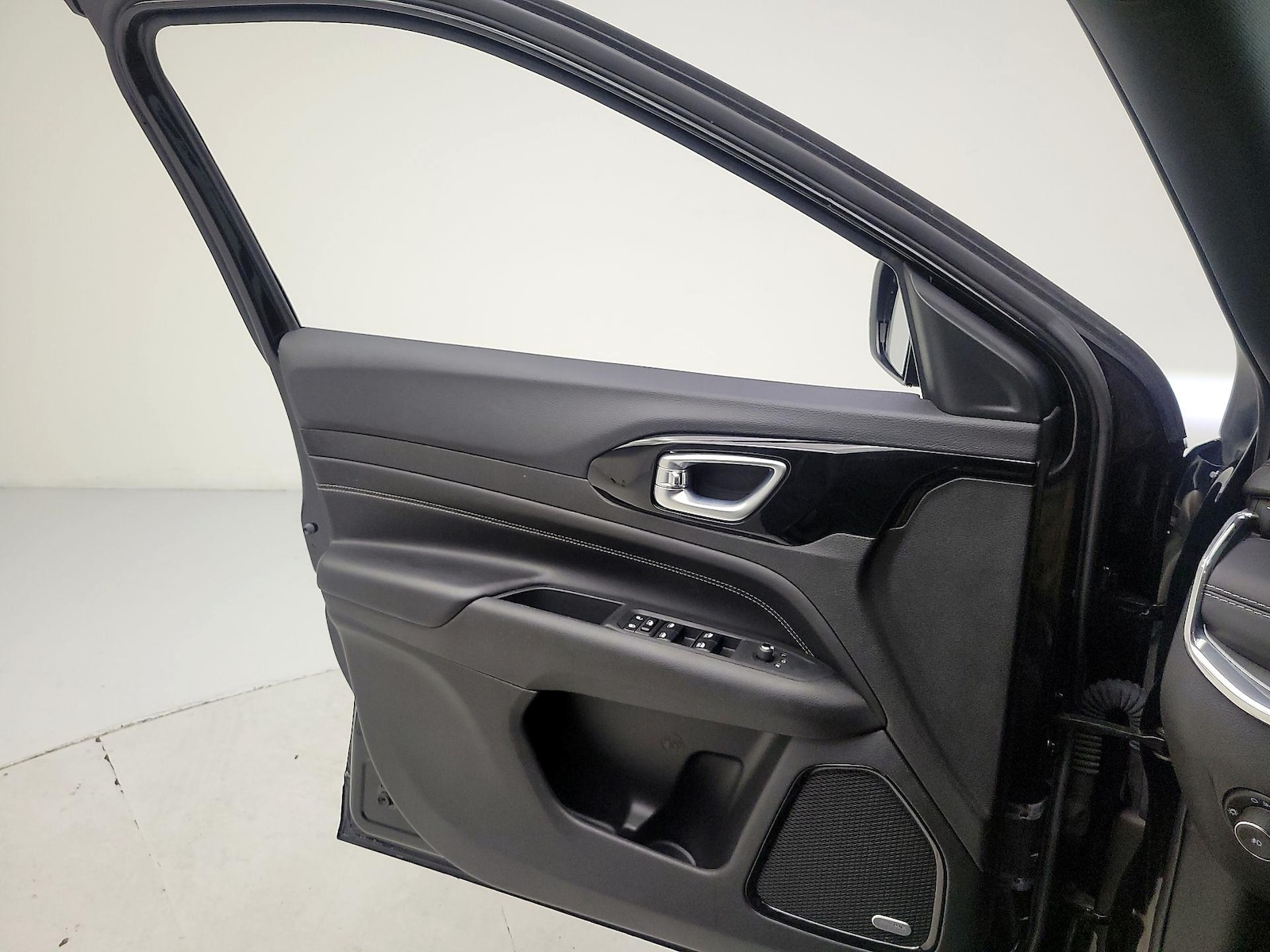 2023 Jeep Compass High Altitude - Photo 13