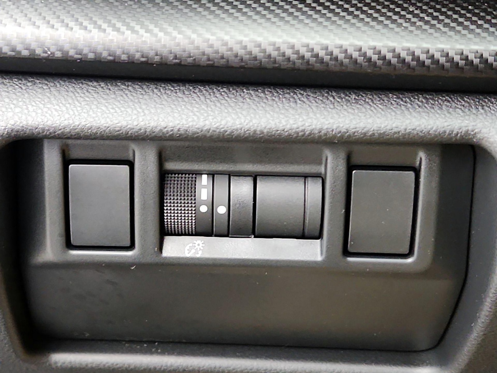 2025 Subaru Crosstrek Premium - Photo 14