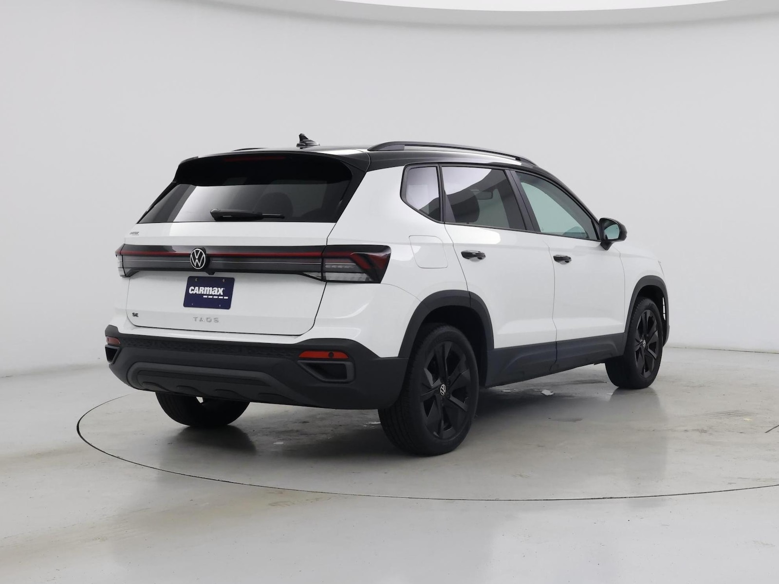 2026 Volkswagen Taos SE Black - Photo 9