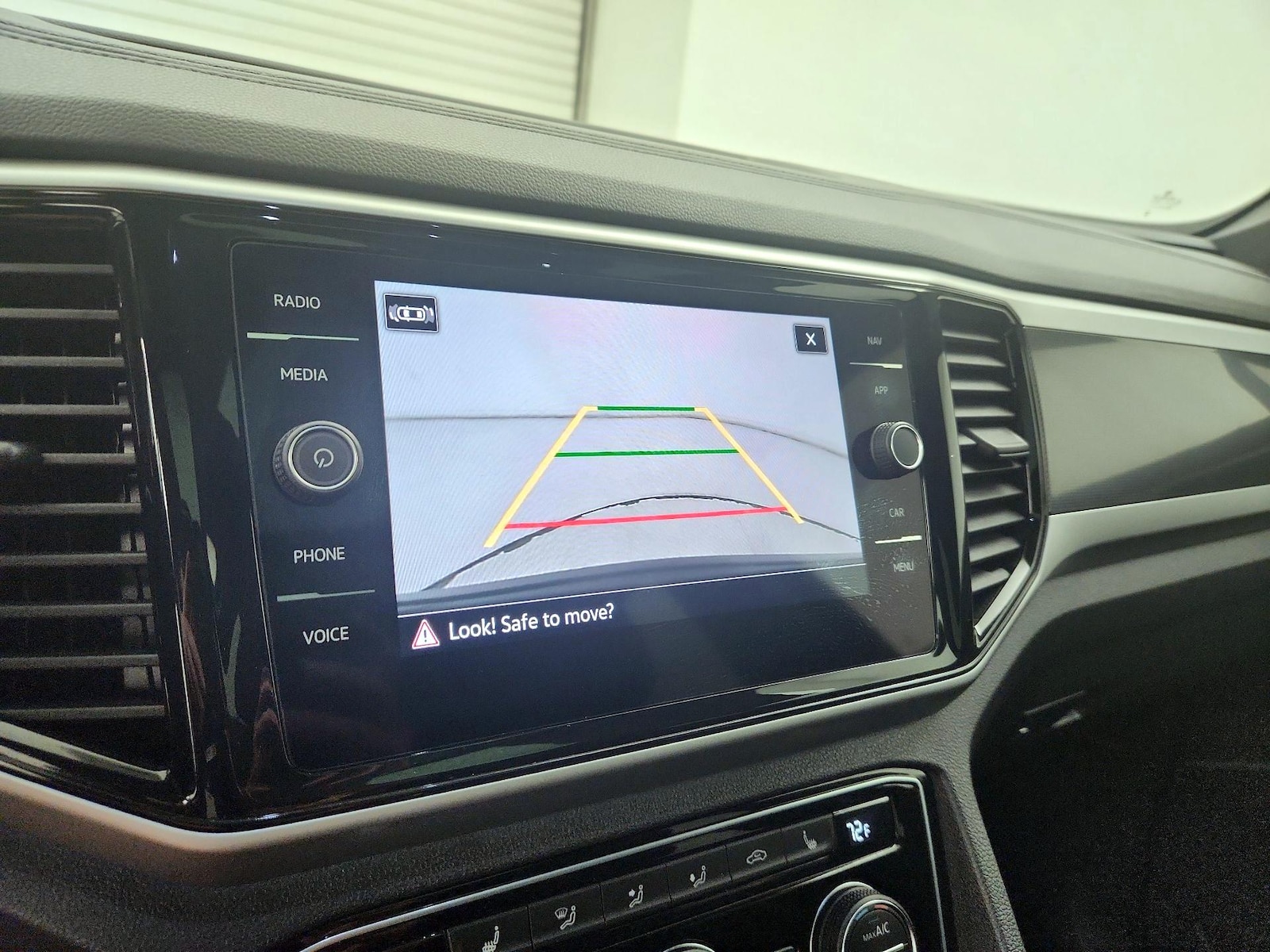 2023 Volkswagen Atlas Cross Sport SEL R-Line Black - Photo 14
