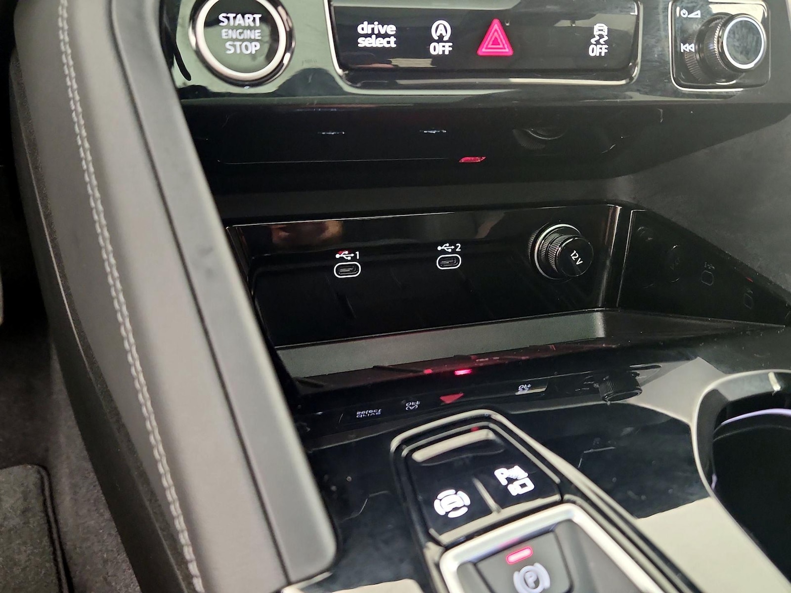 2025 Audi Q5 Premium - Photo 17