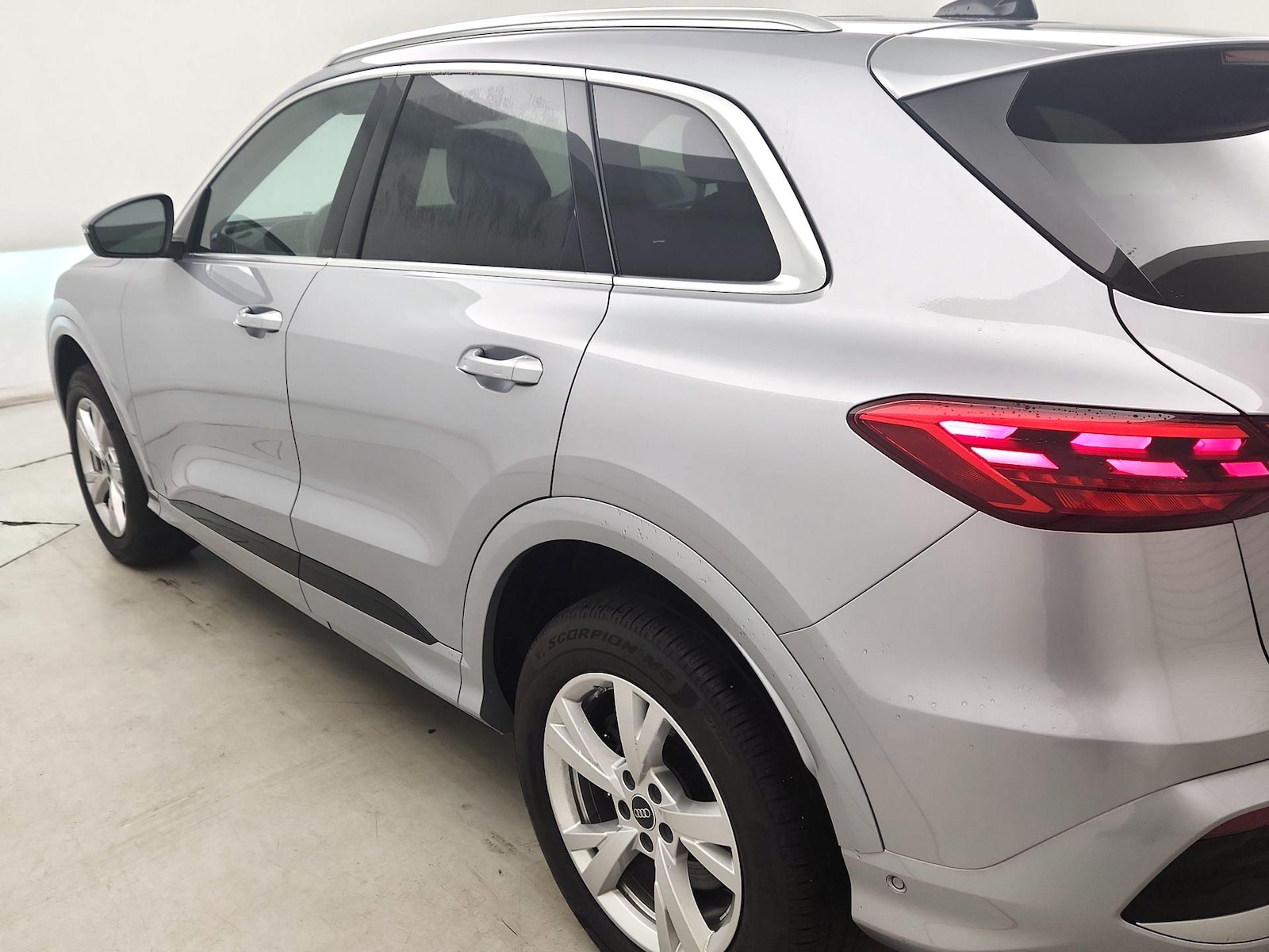 2025 Audi Q5 Premium - Photo 7