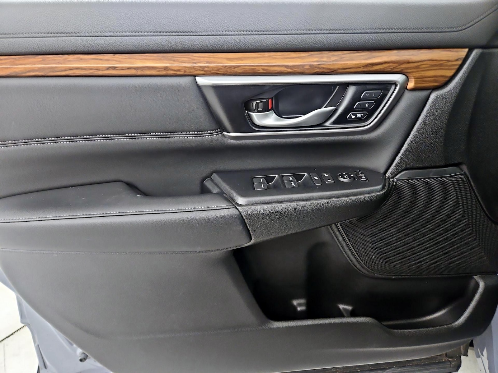 2022 Honda CR-V Touring - Photo 13