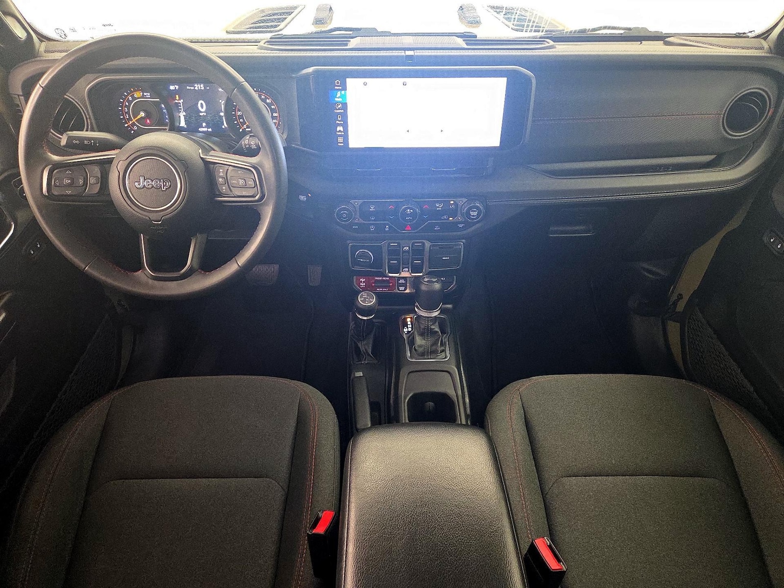 Apple CarPlay® & Android Auto™