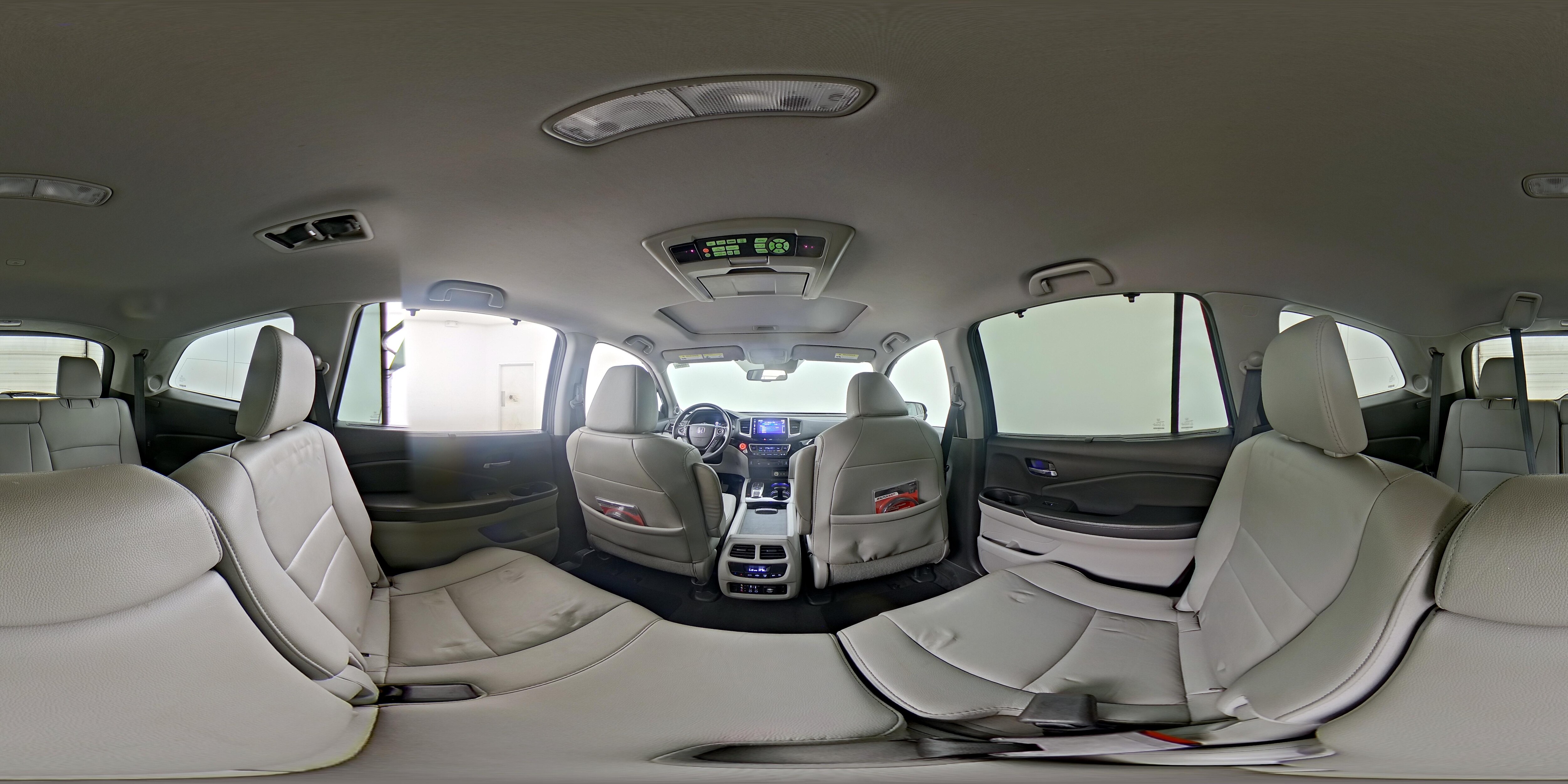 2018 Honda Pilot Touring - Photo 28