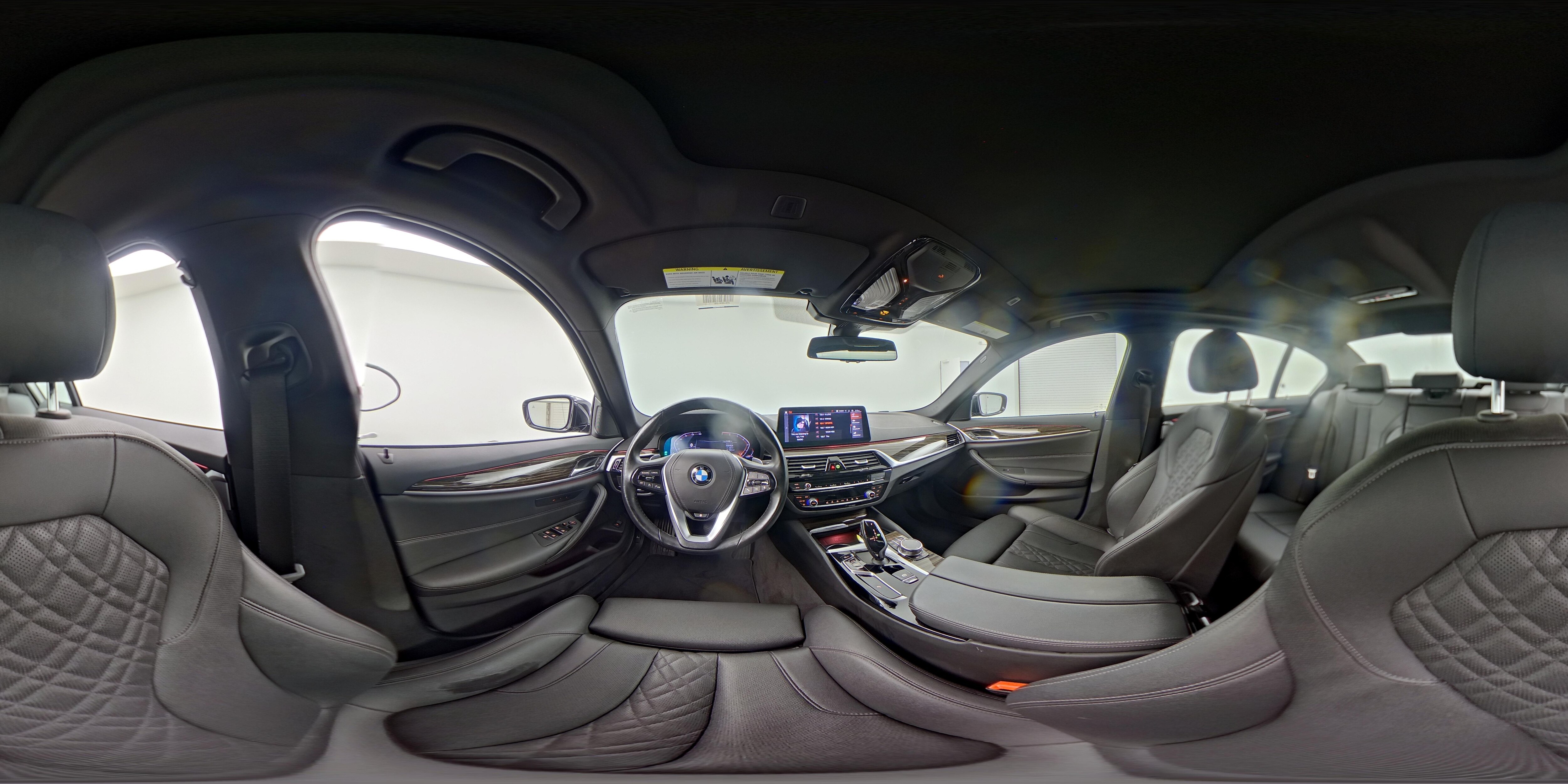 2023 BMW 5 Series 530i - Photo 24
