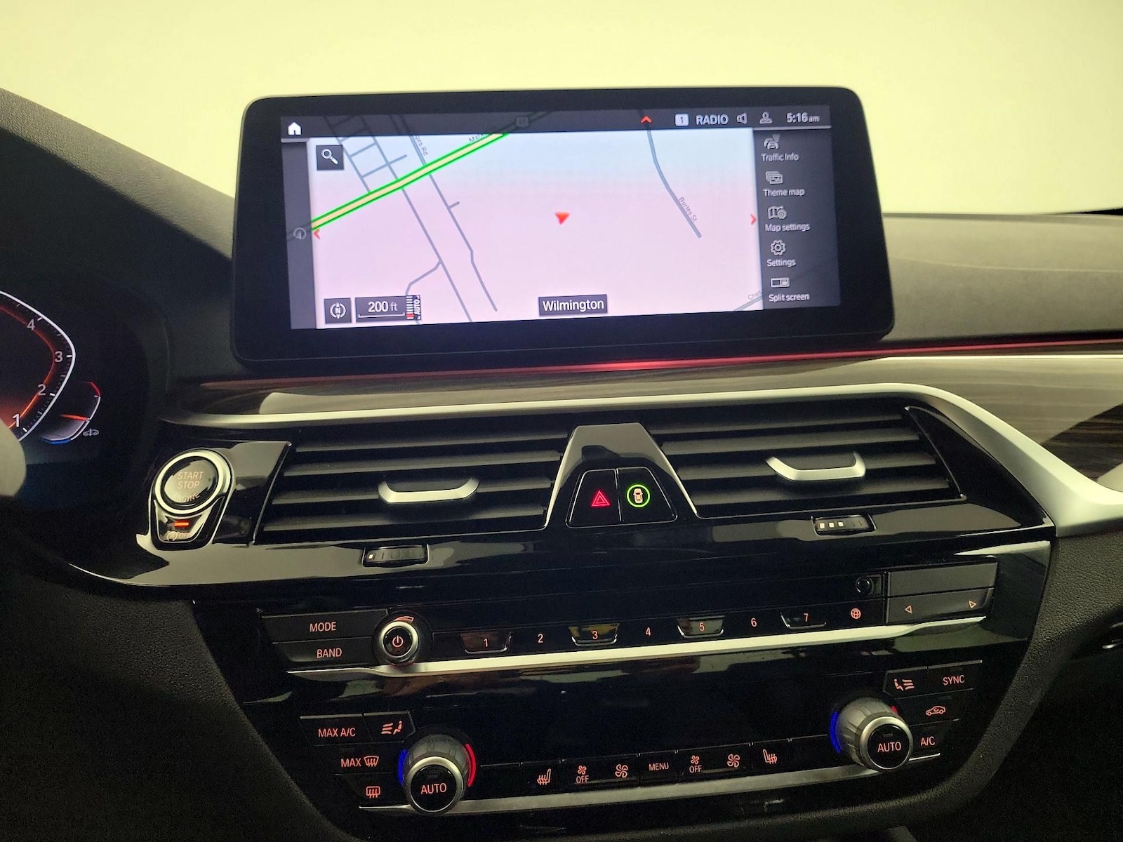 2023 BMW 5 Series 530i - Photo 12