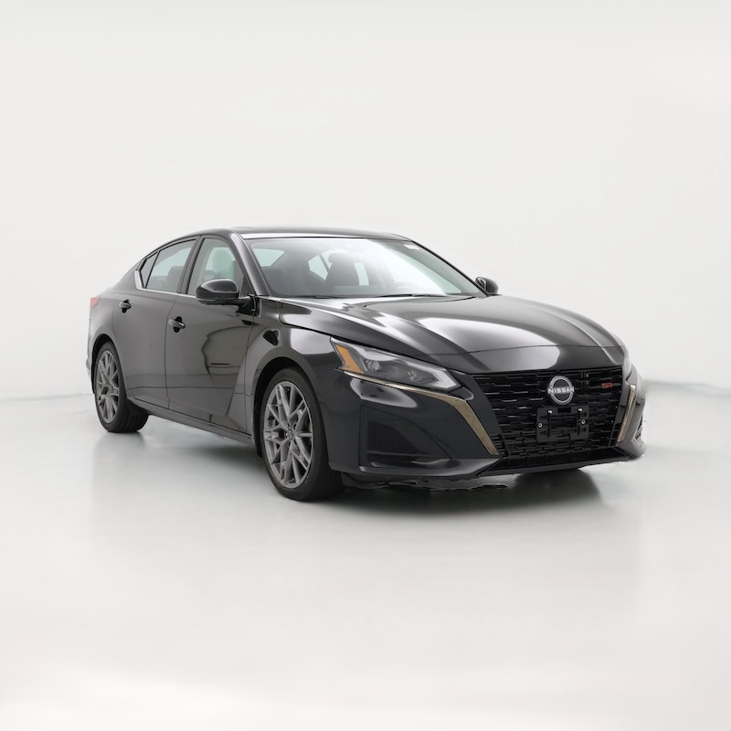 2023 Nissan Altima SR
