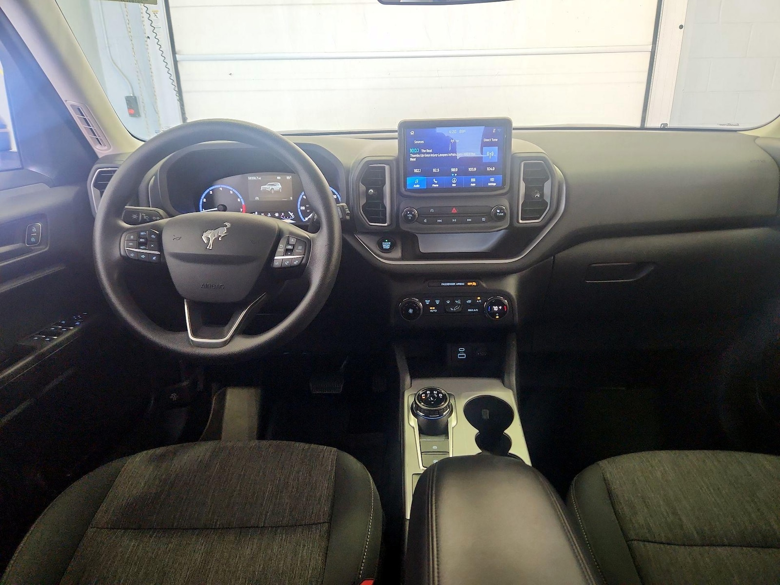 Photo 10