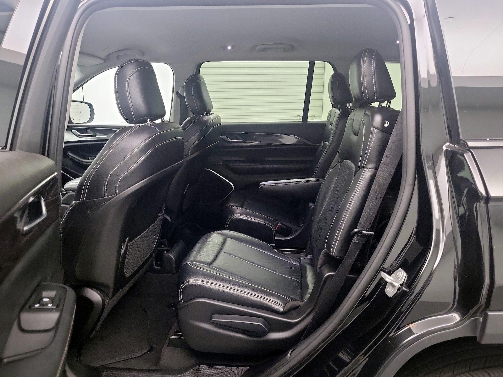 Rear Air Conditioning