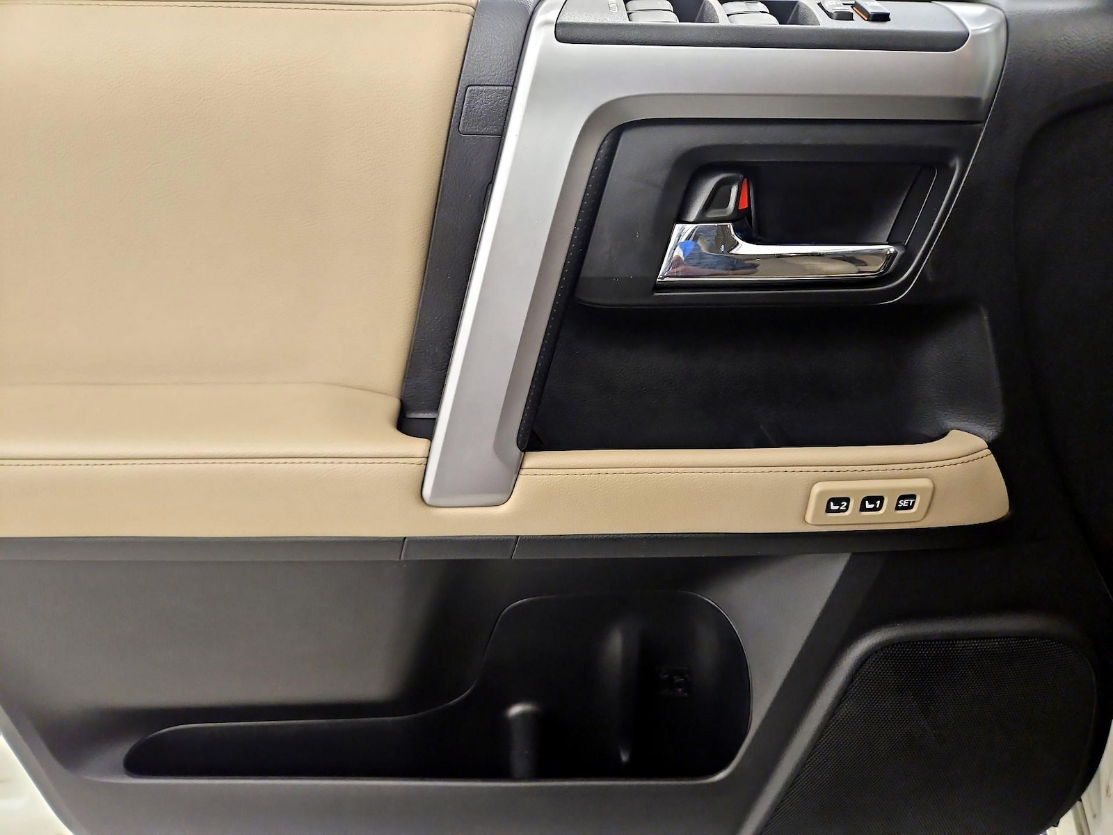 2021 Toyota 4Runner Limited - Photo 13