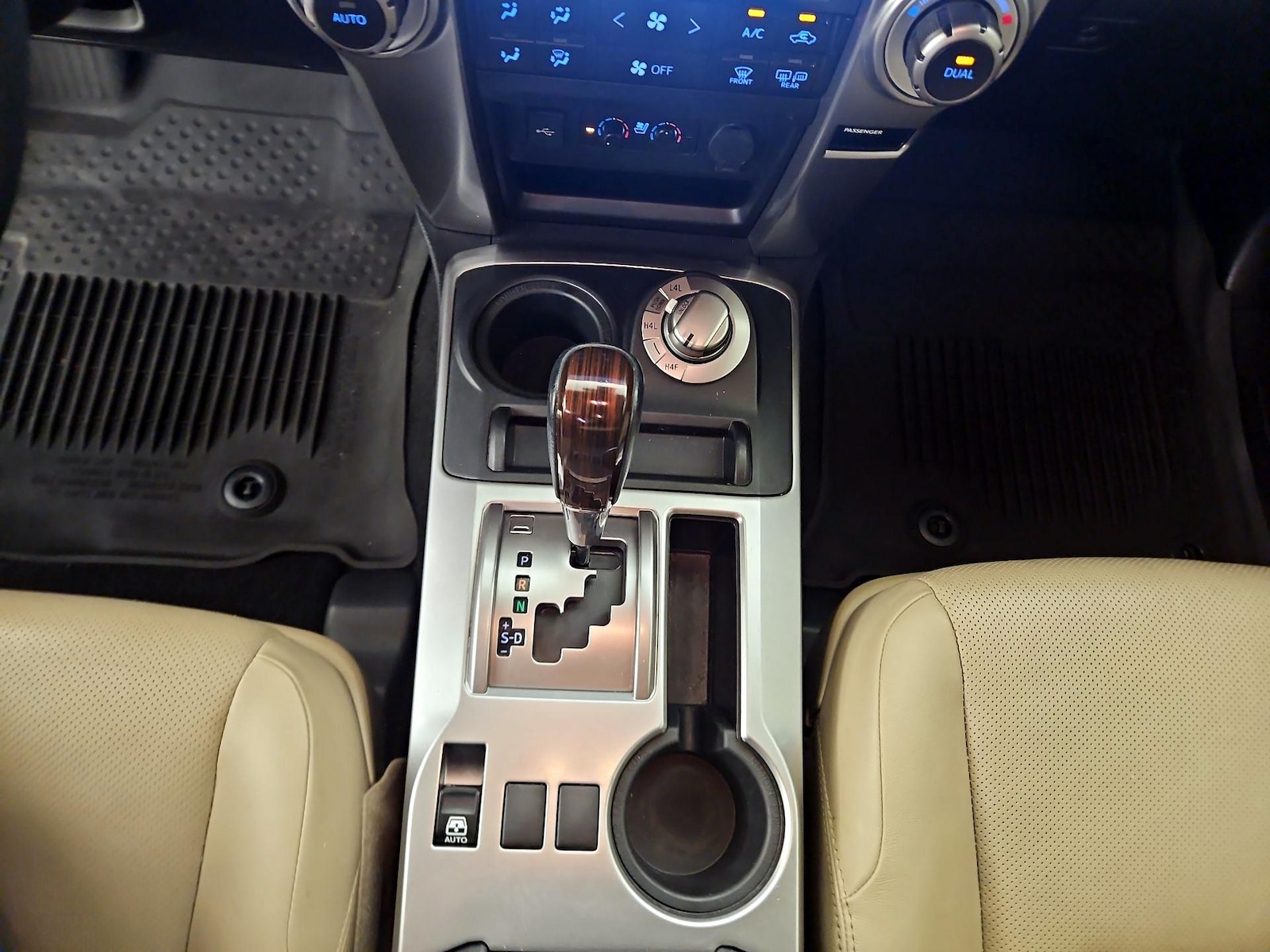 2021 Toyota 4Runner Limited - Photo 19