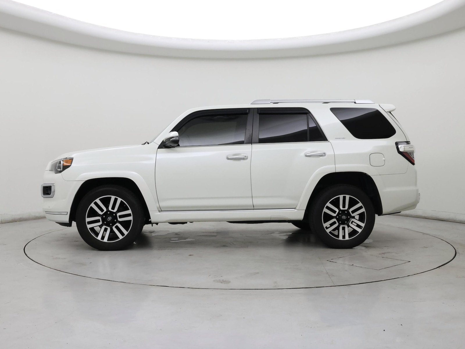 2021 Toyota 4Runner Limited - Photo 4