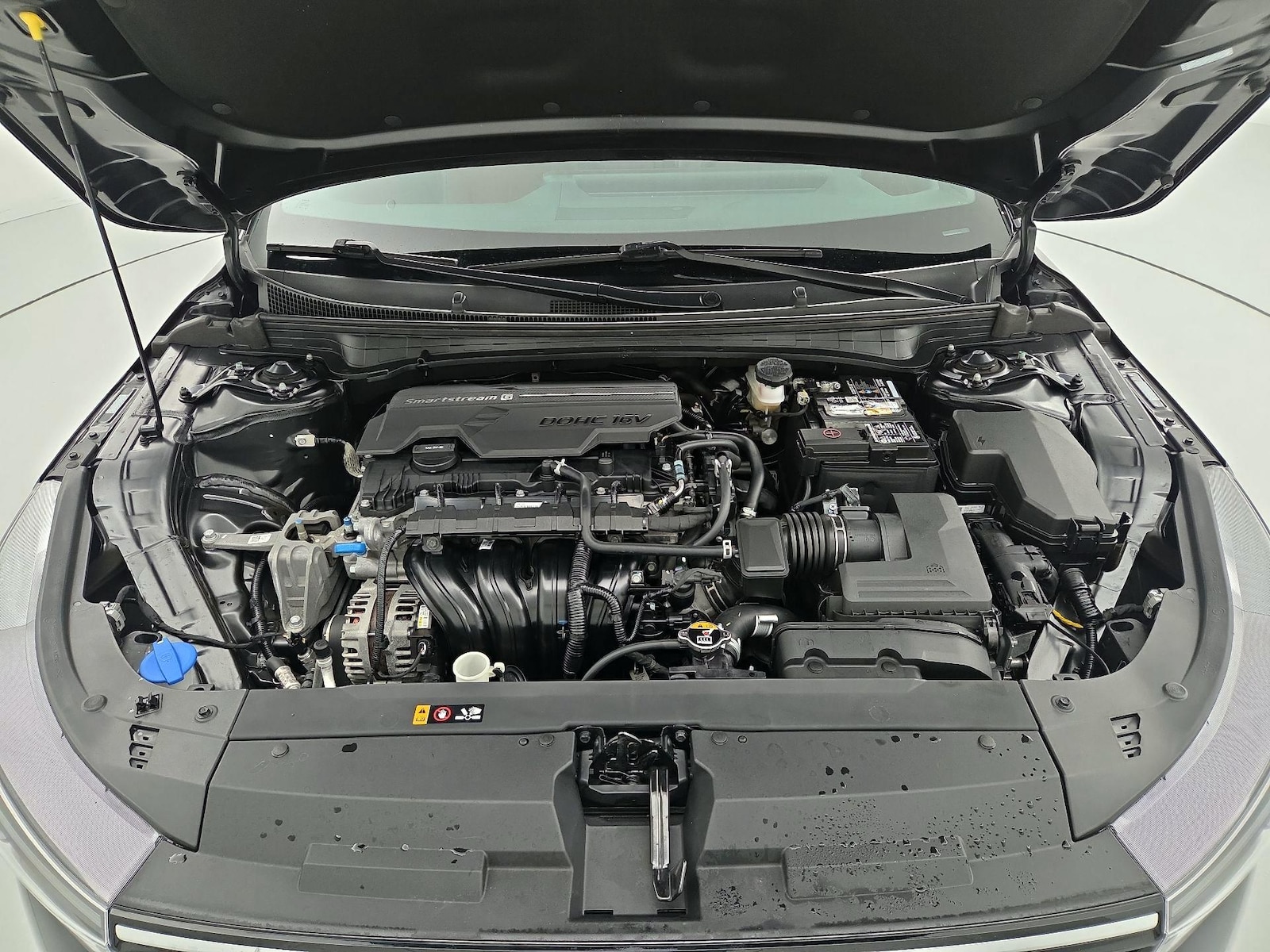 2025 Kia K4 GT-Line - Photo 24