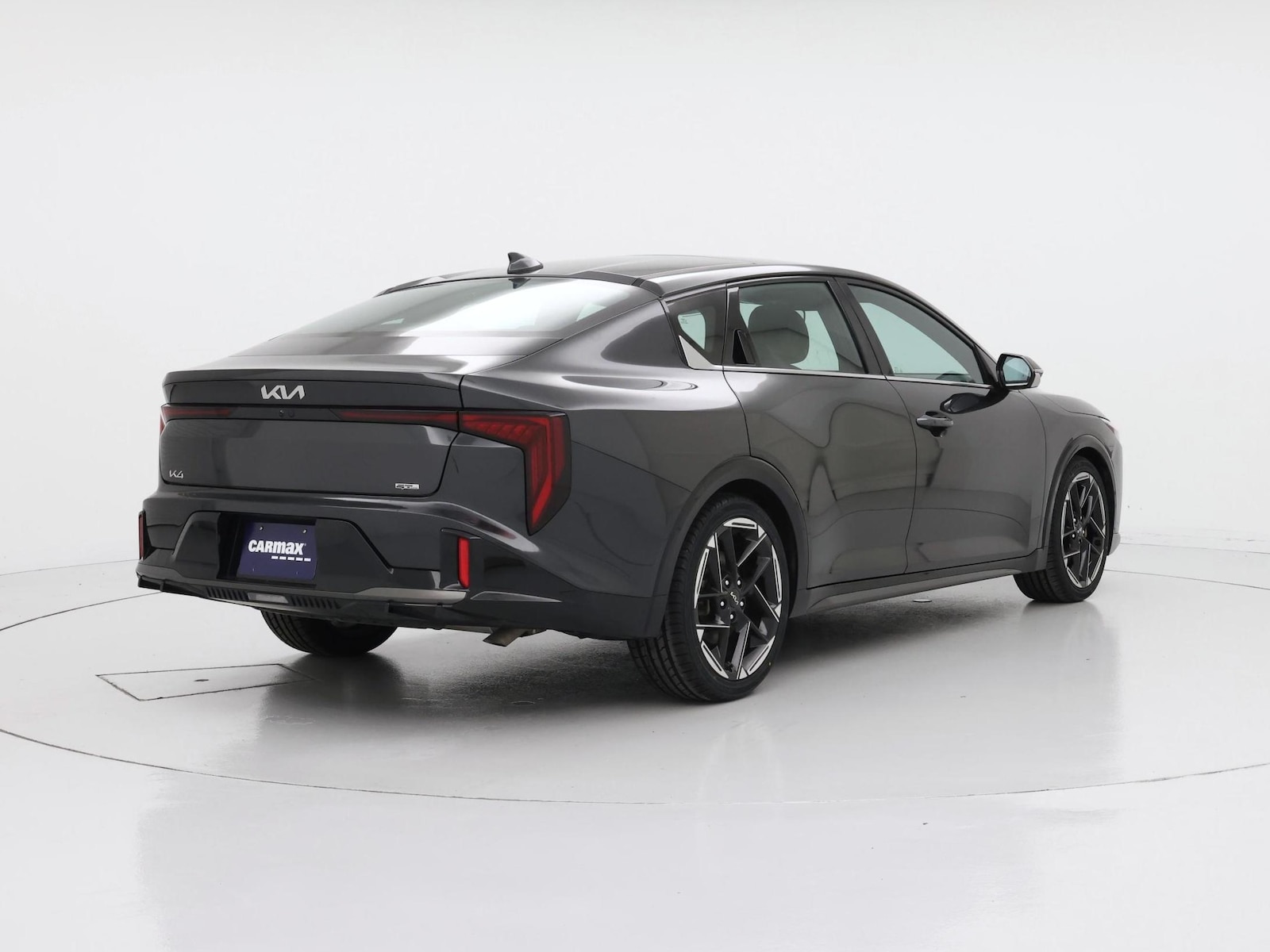 2025 Kia K4 GT-Line - Photo 9