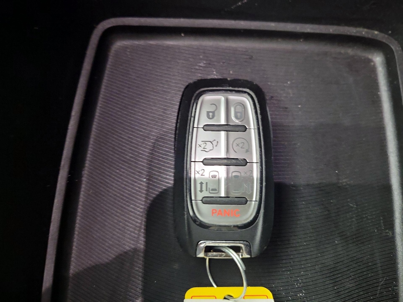 2025 Chrysler Pacifica Select - Photo 22