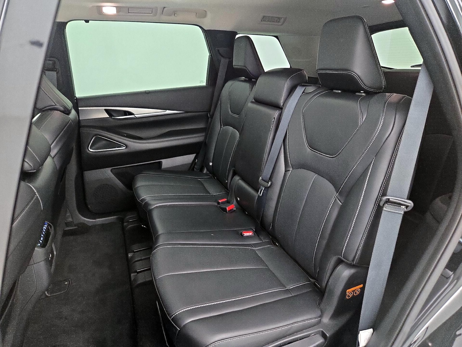 Rear Air Conditioning