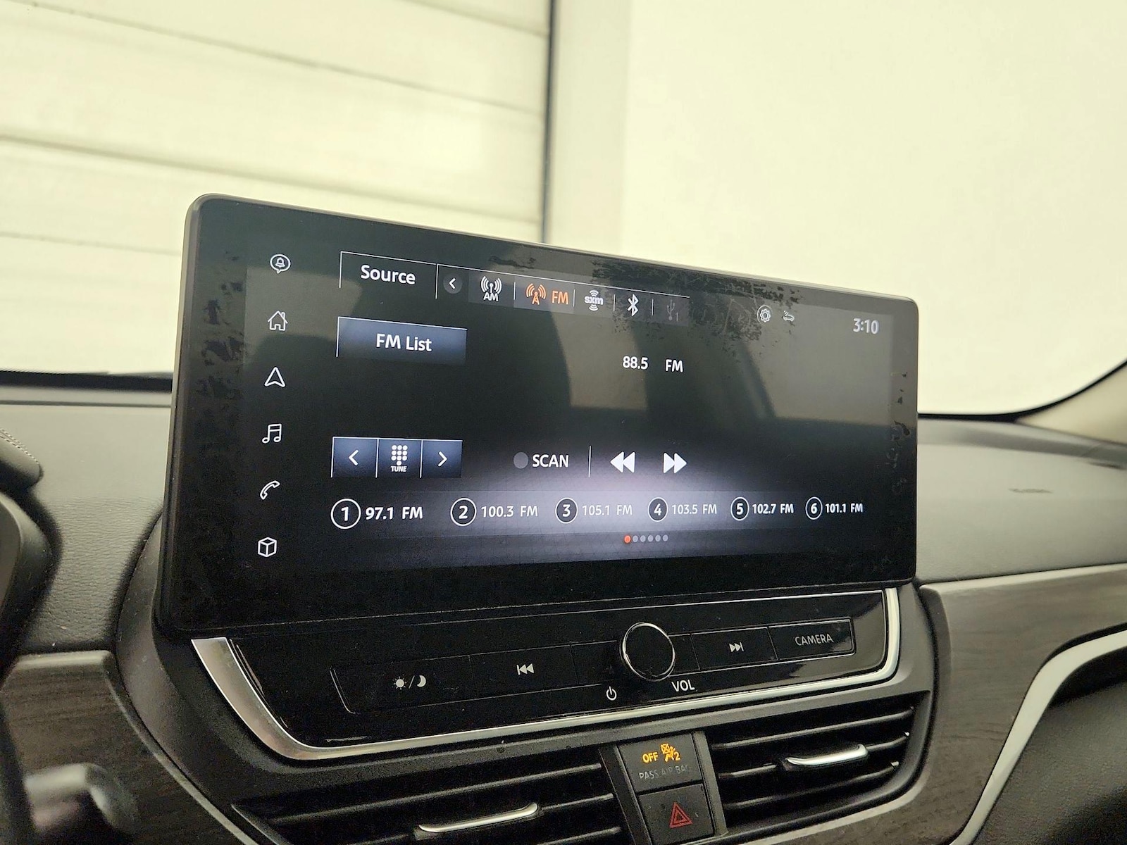 2024 Nissan Altima SV - Photo 17