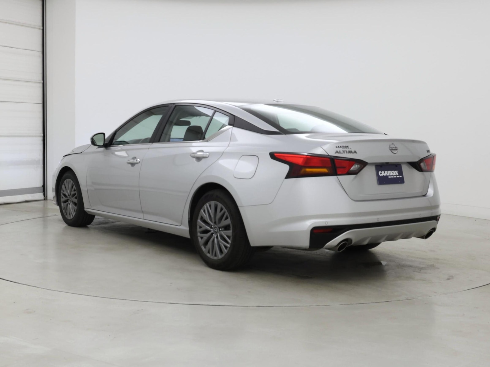 2024 Nissan Altima SV - Photo 3