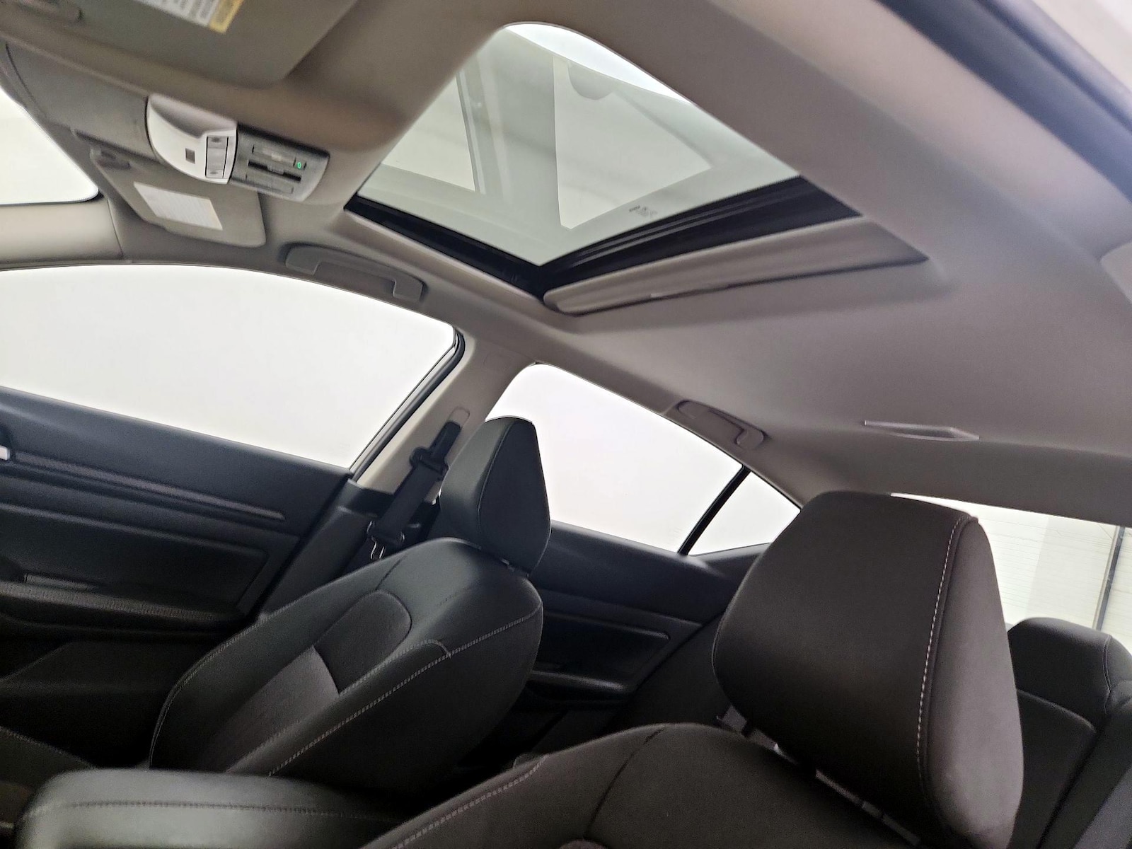 2024 Nissan Altima SV - Photo 21