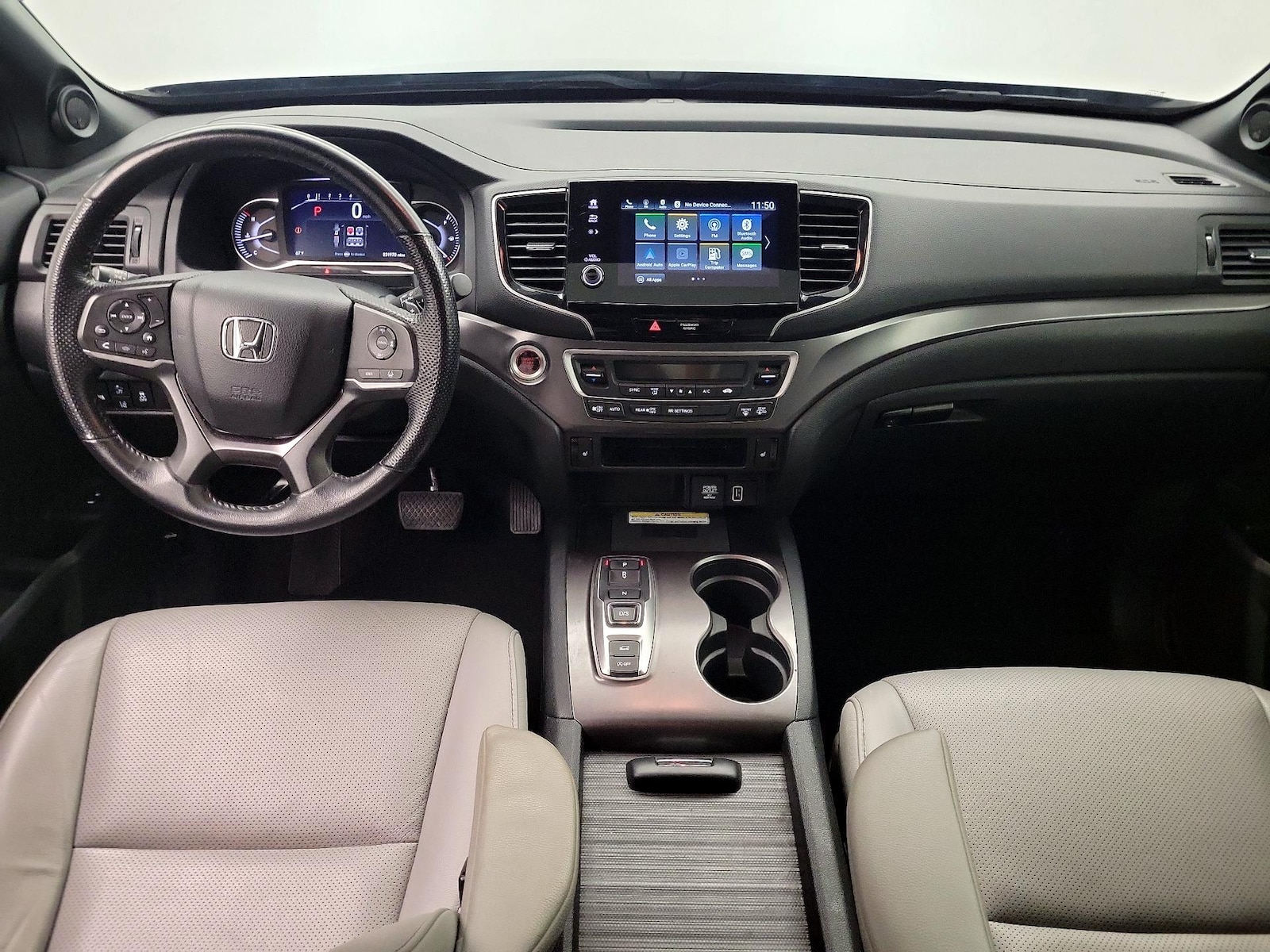 Apple CarPlay® & Android Auto™