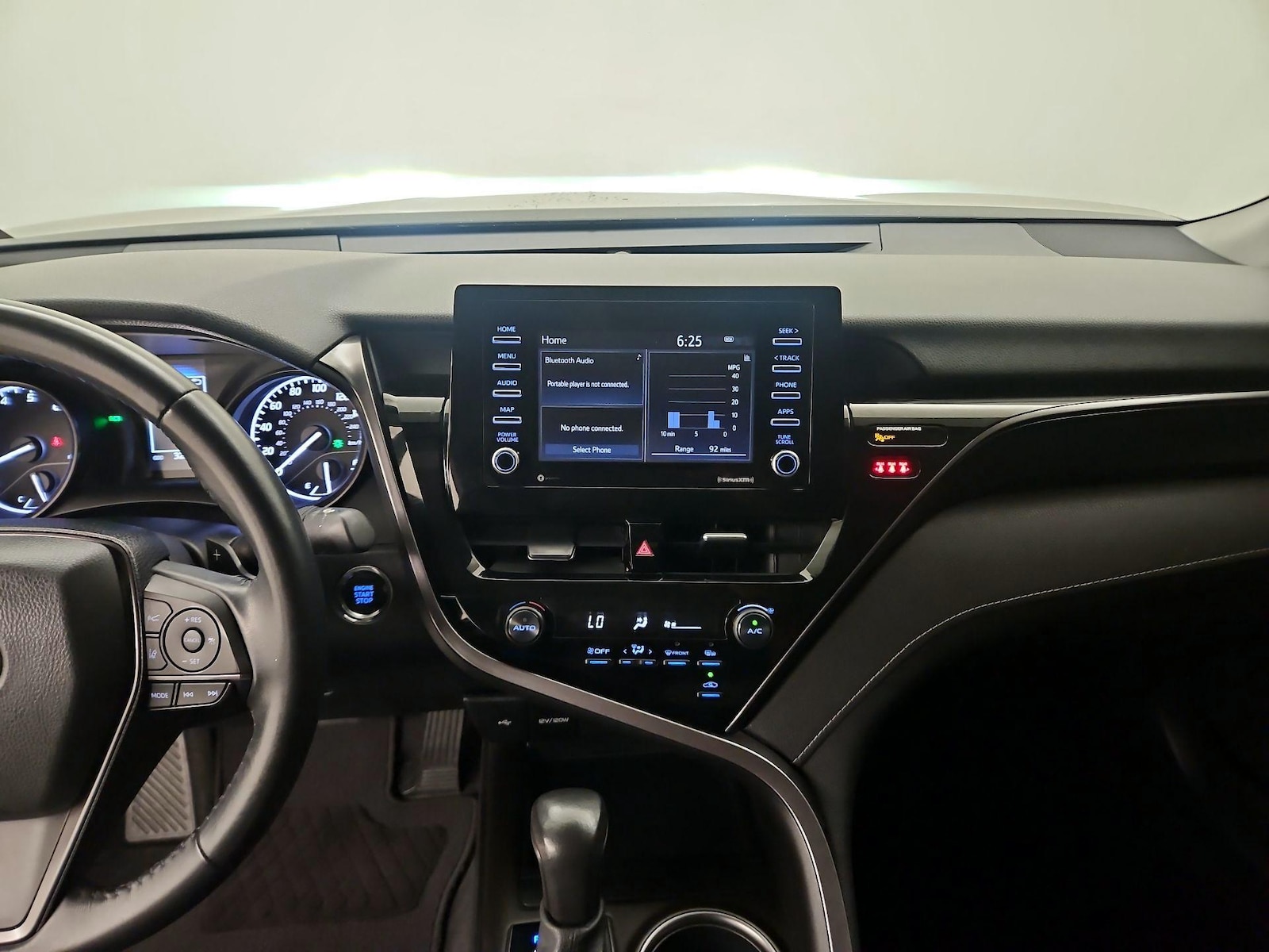 2021 Toyota Camry SE Nightshade - Photo 10