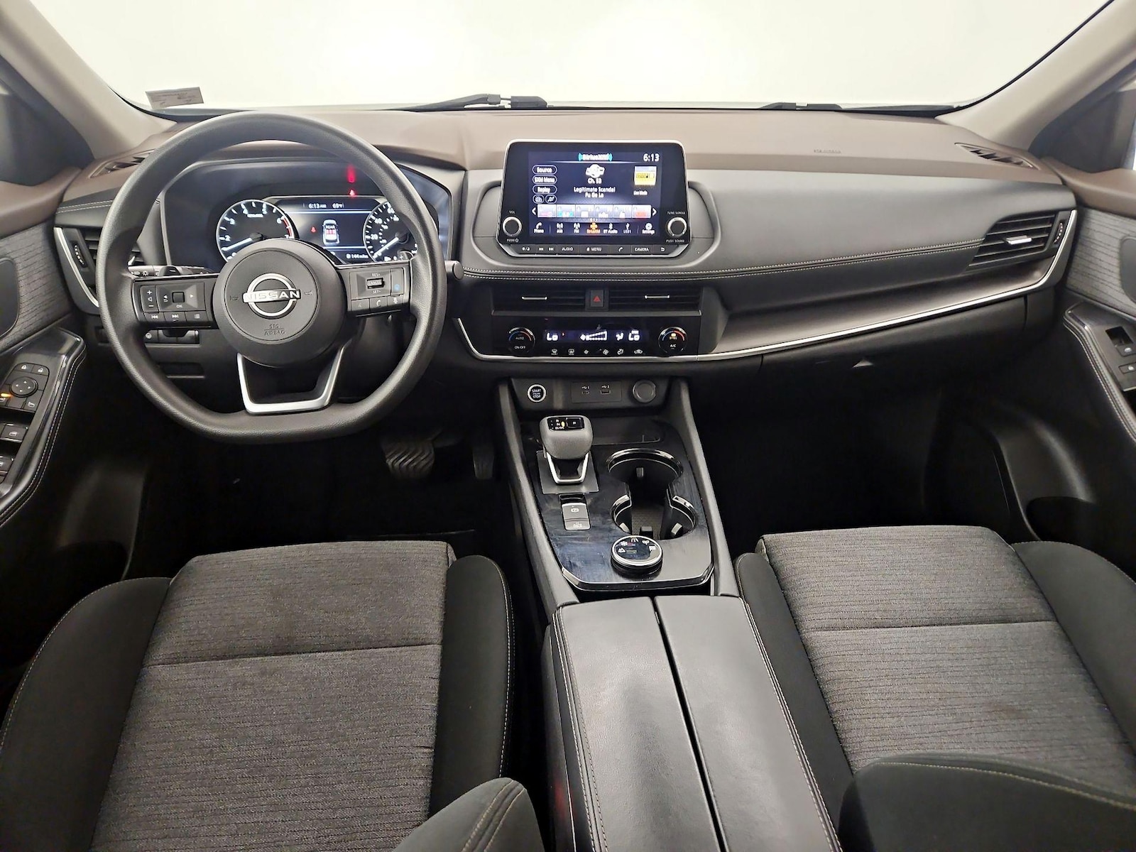 2023 Nissan Rogue SV - Photo 10