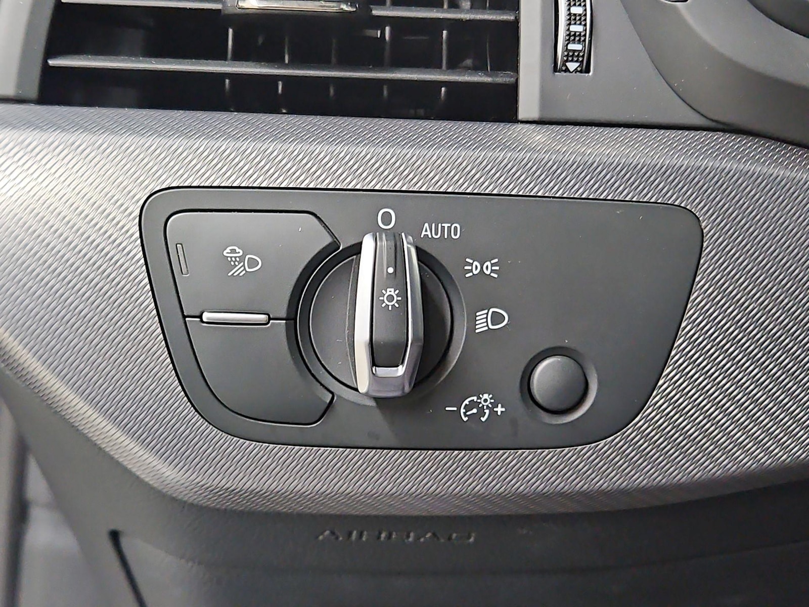 2023 Audi A4 Premium Plus - Photo 14