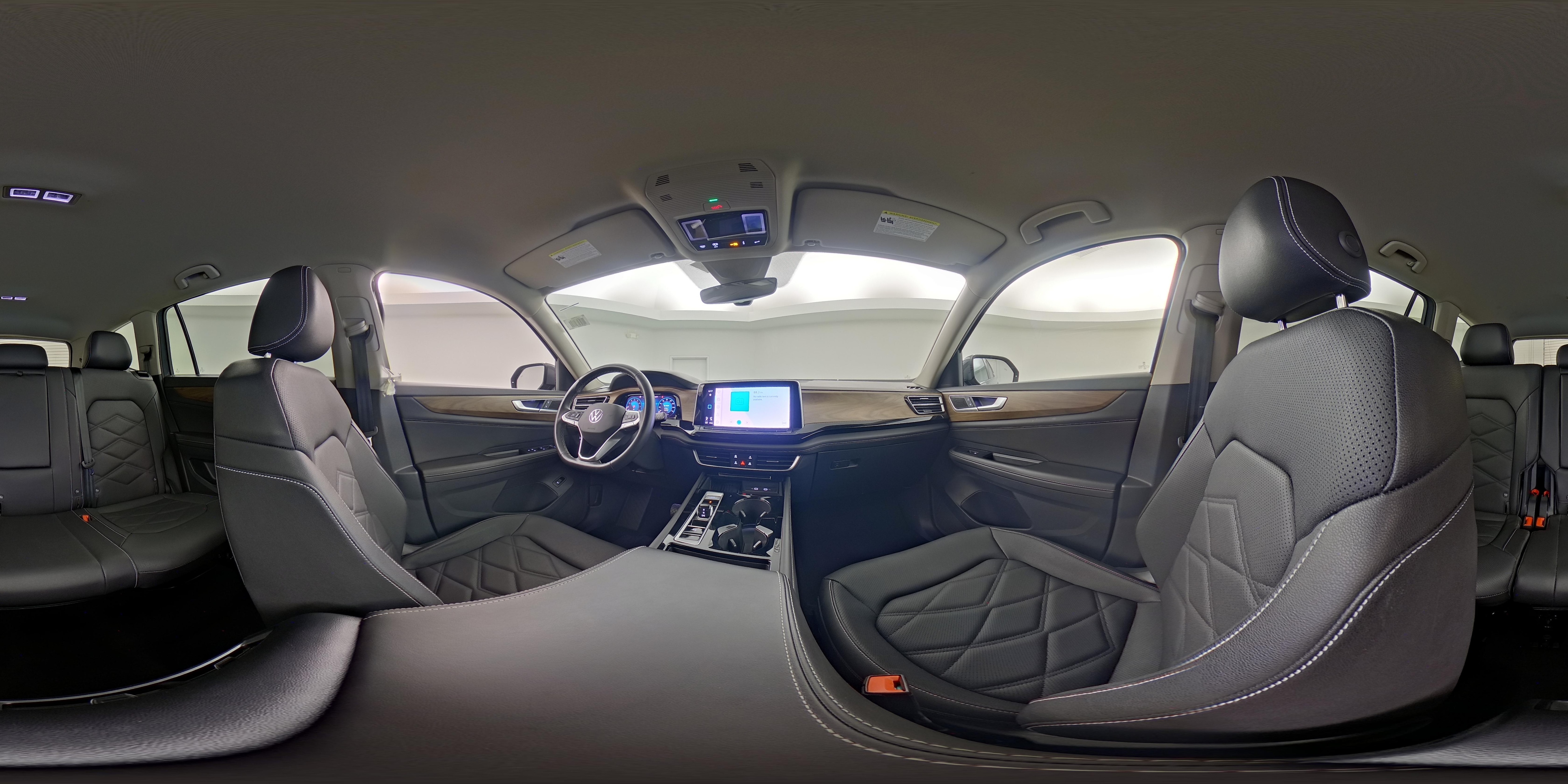 2025 Volkswagen Atlas SE w/Tech - Photo 24
