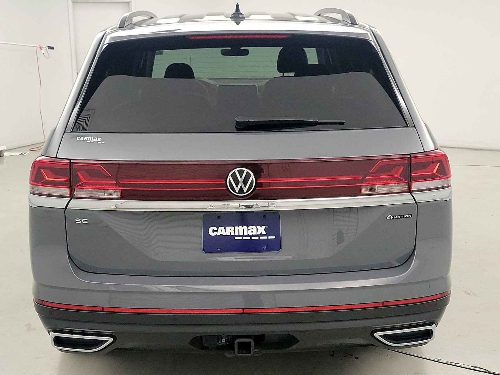 2025 Volkswagen Atlas SE w/Tech - Photo 7