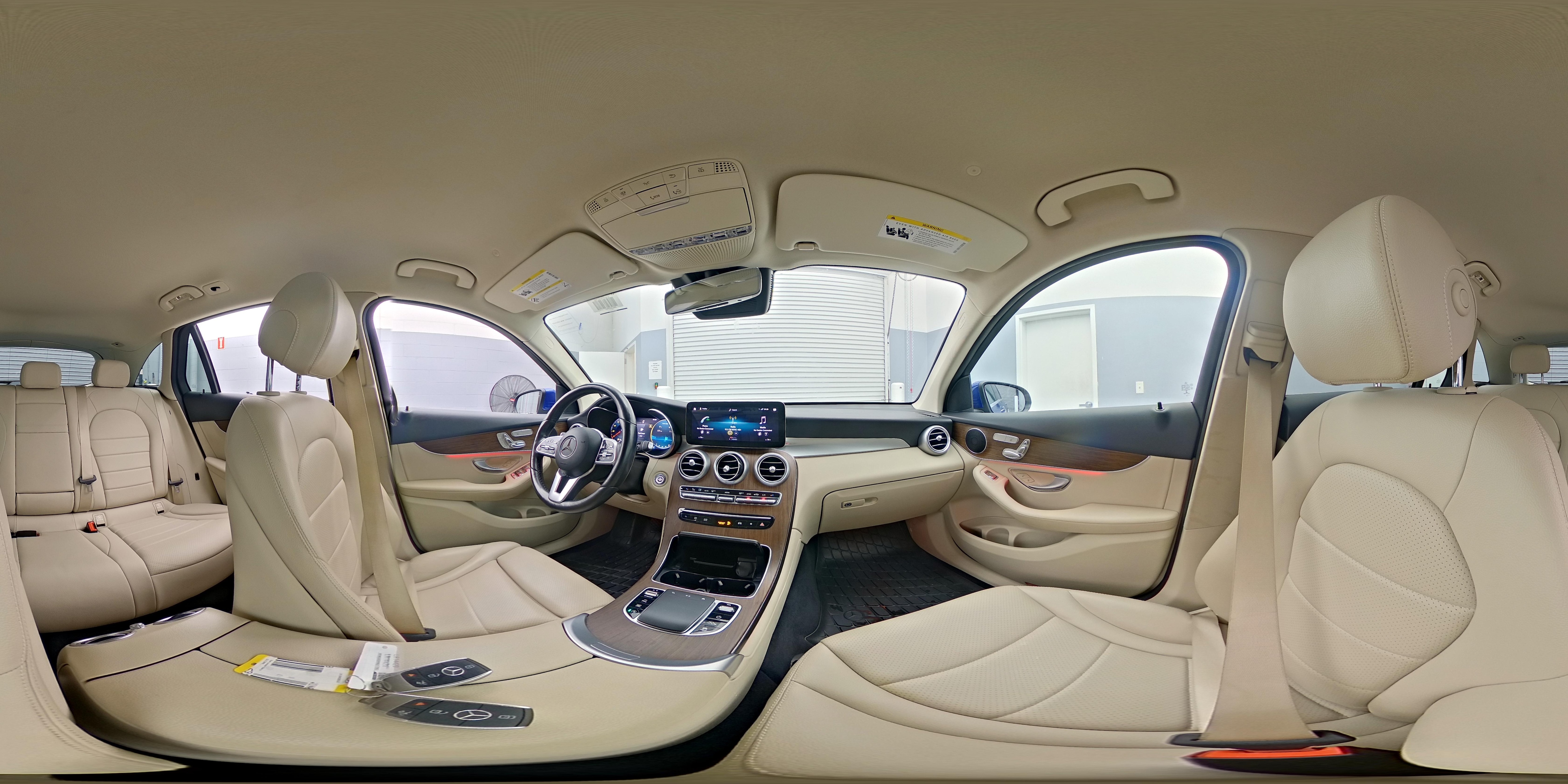 2022 Mercedes-Benz GLC GLC300 - Photo 23